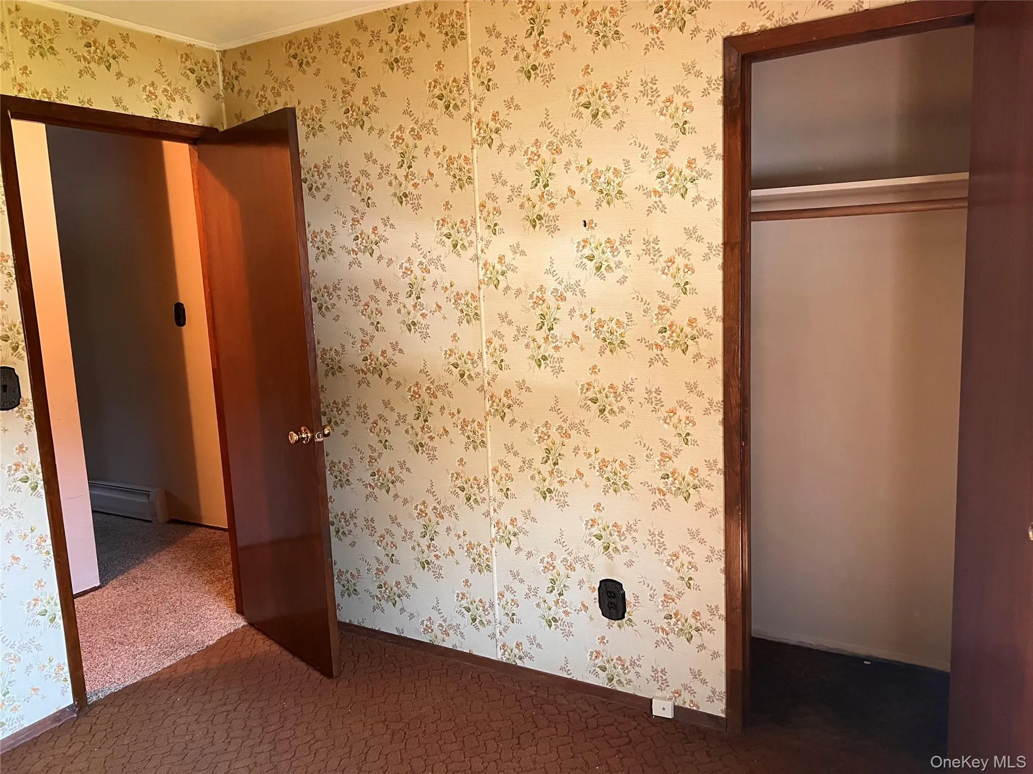 27 Tiana Road, Southampton, NY, 3 Bedrooms Bedrooms, 6 Rooms Rooms,1 BathroomBathrooms,Residential,For Rent,Tiana,0,1040542 27 Tiana Road, Southampton, NY, 3 Bedrooms Bedrooms, 6 Rooms Rooms,1 BathroomBathrooms,Residential,For Rent,Tiana,0,1040542