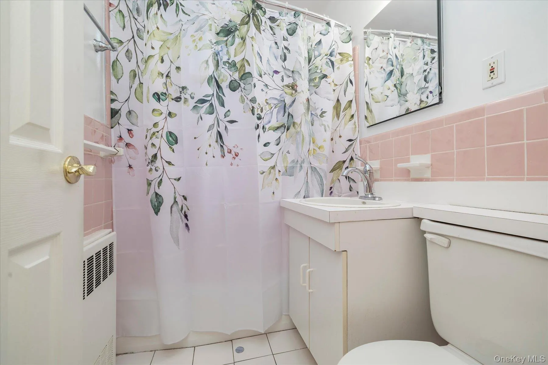120 Morris Avenue, Hempstead, NY, 1 Bedroom Bedrooms, 4 Rooms Rooms,1 BathroomBathrooms,Residential,For Rent,Morris Avenue,0,1040547 120 Morris Avenue, Hempstead, NY, 1 Bedroom Bedrooms, 4 Rooms Rooms,1 BathroomBathrooms,Residential,For Rent,Morris Avenue,0,1040547