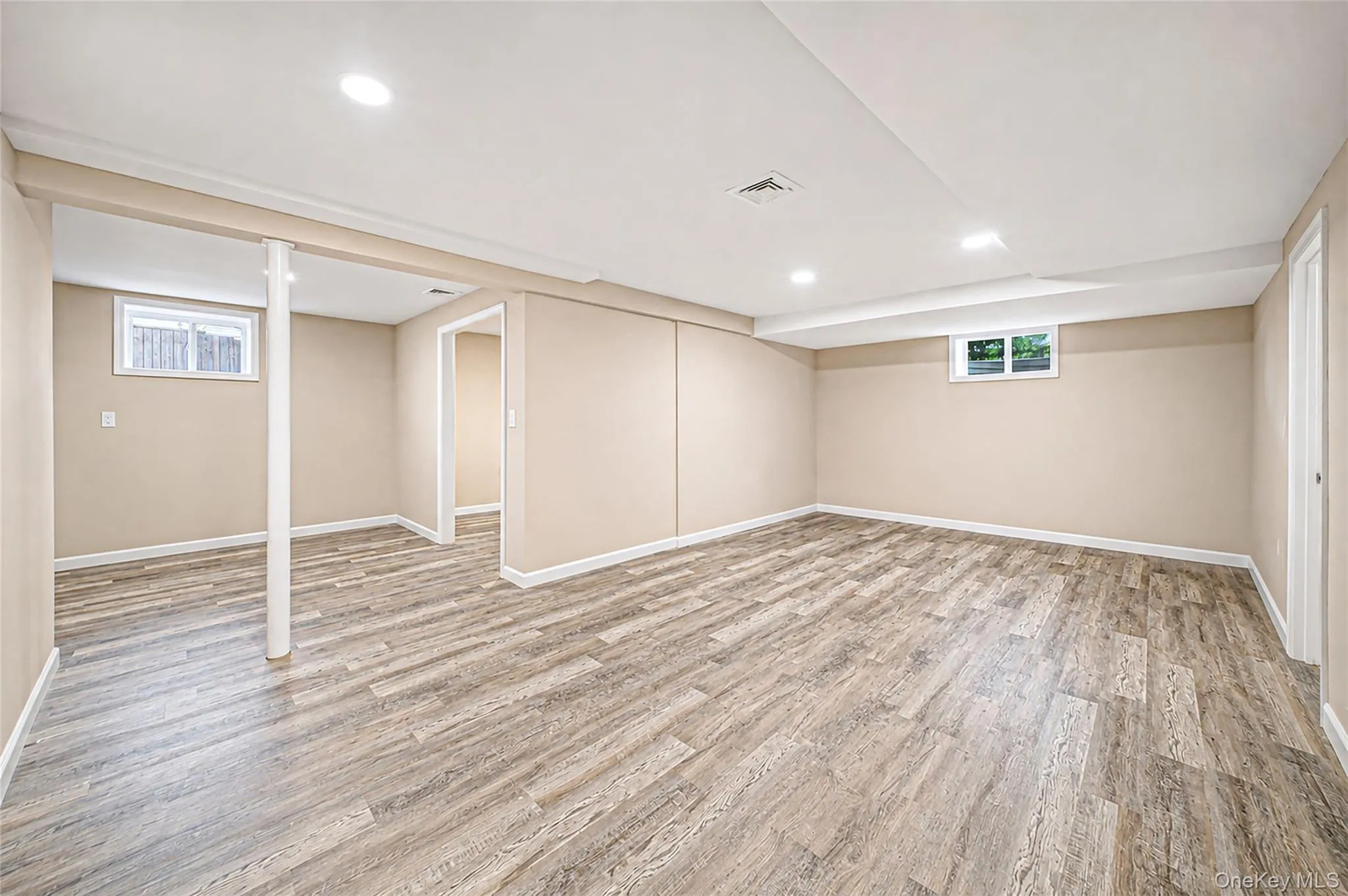 2 Storey Avenue, Islip, NY, 2 Bedrooms Bedrooms, 6 Rooms Rooms,2 BathroomsBathrooms,Residential,For Rent,Storey,0,1040549 2 Storey Avenue, Islip, NY, 2 Bedrooms Bedrooms, 6 Rooms Rooms,2 BathroomsBathrooms,Residential,For Rent,Storey,0,1040549