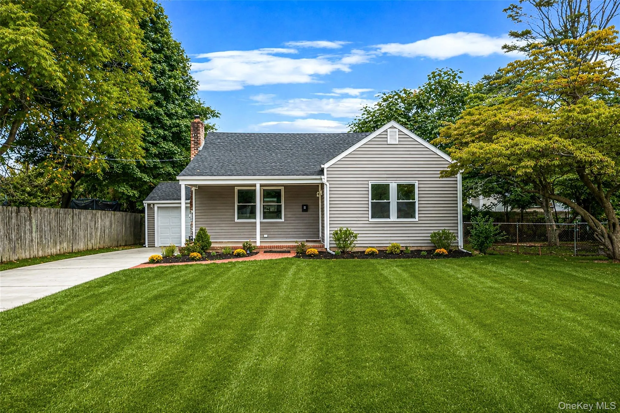 2 Storey Avenue, Islip, NY, 2 Bedrooms Bedrooms, 6 Rooms Rooms,2 BathroomsBathrooms,Residential,For Rent,Storey,0,1040549 2 Storey Avenue, Islip, NY, 2 Bedrooms Bedrooms, 6 Rooms Rooms,2 BathroomsBathrooms,Residential,For Rent,Storey,0,1040549