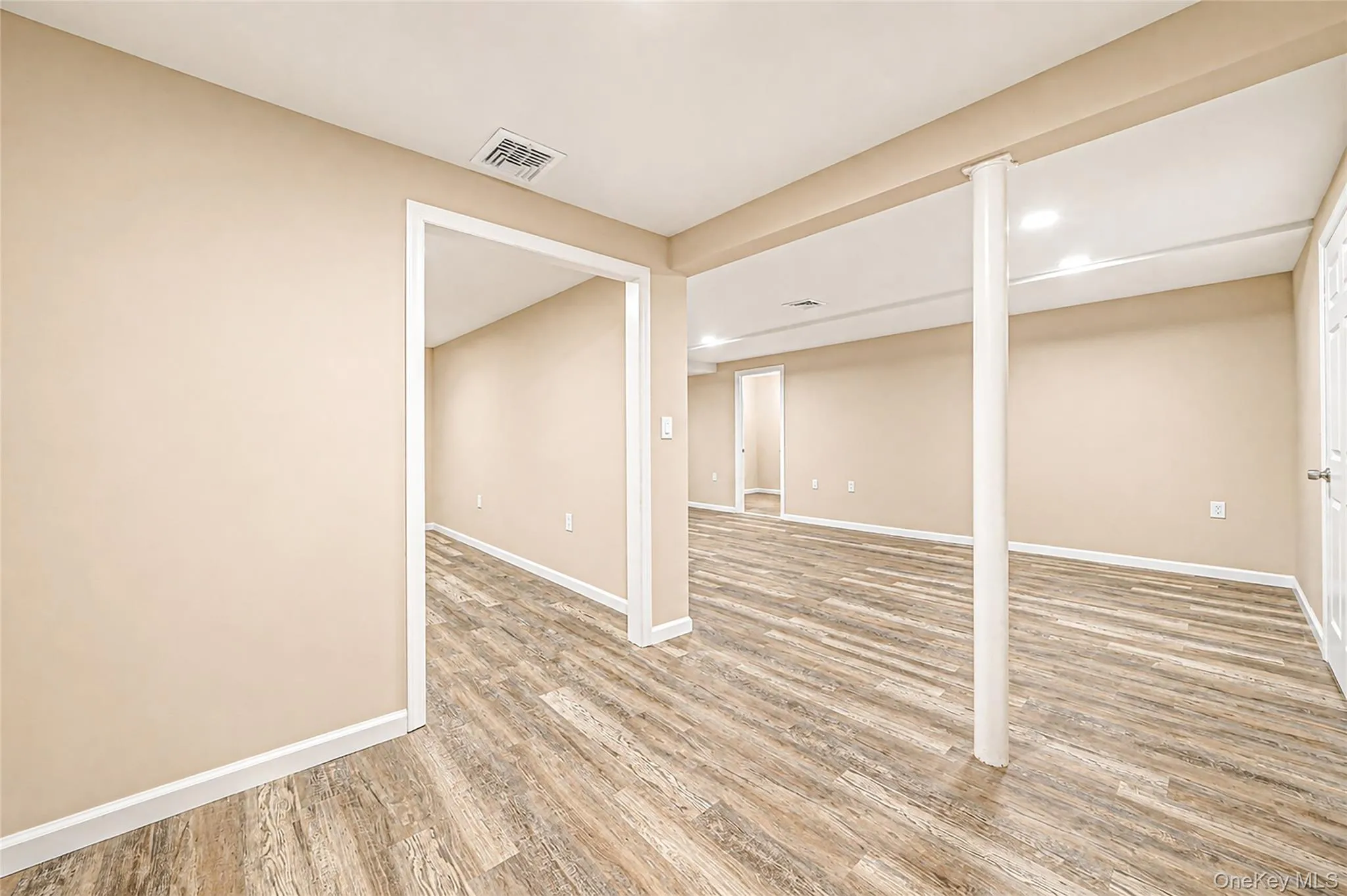 2 Storey Avenue, Islip, NY, 2 Bedrooms Bedrooms, 6 Rooms Rooms,2 BathroomsBathrooms,Residential,For Rent,Storey,0,1040549 2 Storey Avenue, Islip, NY, 2 Bedrooms Bedrooms, 6 Rooms Rooms,2 BathroomsBathrooms,Residential,For Rent,Storey,0,1040549