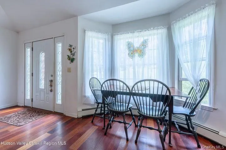 97 Leslie Road, Newburgh (town), NY, 4 Bedrooms Bedrooms, 10 Rooms Rooms,3 BathroomsBathrooms,Residential,For Rent,Leslie,0,1040552 97 Leslie Road, Newburgh (town), NY, 4 Bedrooms Bedrooms, 10 Rooms Rooms,3 BathroomsBathrooms,Residential,For Rent,Leslie,0,1040552