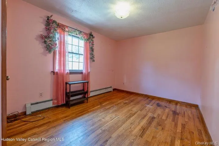 97 Leslie Road, Newburgh (town), NY, 4 Bedrooms Bedrooms, 10 Rooms Rooms,3 BathroomsBathrooms,Residential,For Rent,Leslie,0,1040552 97 Leslie Road, Newburgh (town), NY, 4 Bedrooms Bedrooms, 10 Rooms Rooms,3 BathroomsBathrooms,Residential,For Rent,Leslie,0,1040552