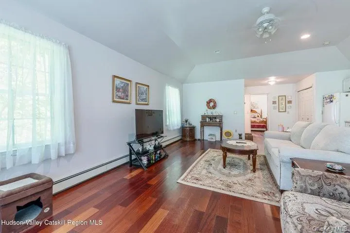97 Leslie Road, Newburgh (town), NY, 4 Bedrooms Bedrooms, 10 Rooms Rooms,3 BathroomsBathrooms,Residential,For Rent,Leslie,0,1040552 97 Leslie Road, Newburgh (town), NY, 4 Bedrooms Bedrooms, 10 Rooms Rooms,3 BathroomsBathrooms,Residential,For Rent,Leslie,0,1040552