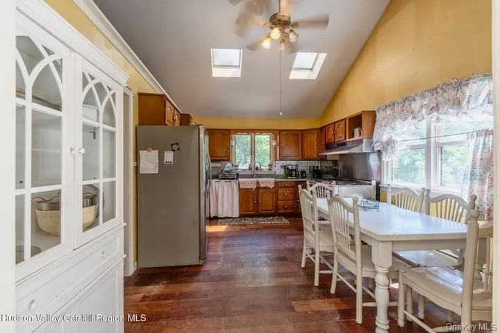 97 Leslie Road, Newburgh (town), NY, 4 Bedrooms Bedrooms, 10 Rooms Rooms,3 BathroomsBathrooms,Residential,For Rent,Leslie,0,1040552 97 Leslie Road, Newburgh (town), NY, 4 Bedrooms Bedrooms, 10 Rooms Rooms,3 BathroomsBathrooms,Residential,For Rent,Leslie,0,1040552