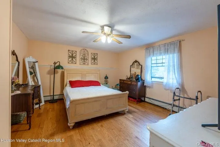 97 Leslie Road, Newburgh (town), NY, 4 Bedrooms Bedrooms, 10 Rooms Rooms,3 BathroomsBathrooms,Residential,For Rent,Leslie,0,1040552 97 Leslie Road, Newburgh (town), NY, 4 Bedrooms Bedrooms, 10 Rooms Rooms,3 BathroomsBathrooms,Residential,For Rent,Leslie,0,1040552