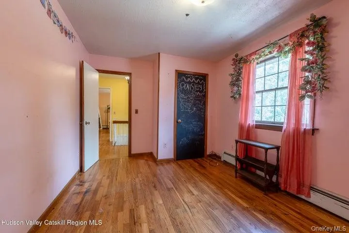 97 Leslie Road, Newburgh (town), NY, 4 Bedrooms Bedrooms, 10 Rooms Rooms,3 BathroomsBathrooms,Residential,For Rent,Leslie,0,1040552 97 Leslie Road, Newburgh (town), NY, 4 Bedrooms Bedrooms, 10 Rooms Rooms,3 BathroomsBathrooms,Residential,For Rent,Leslie,0,1040552