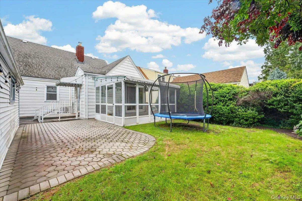 14 Ivy Place, Hempstead, NY, 4 Bedrooms Bedrooms, 7 Rooms Rooms,1 BathroomBathrooms,Residential,For Rent,Ivy,0,1040553 14 Ivy Place, Hempstead, NY, 4 Bedrooms Bedrooms, 7 Rooms Rooms,1 BathroomBathrooms,Residential,For Rent,Ivy,0,1040553