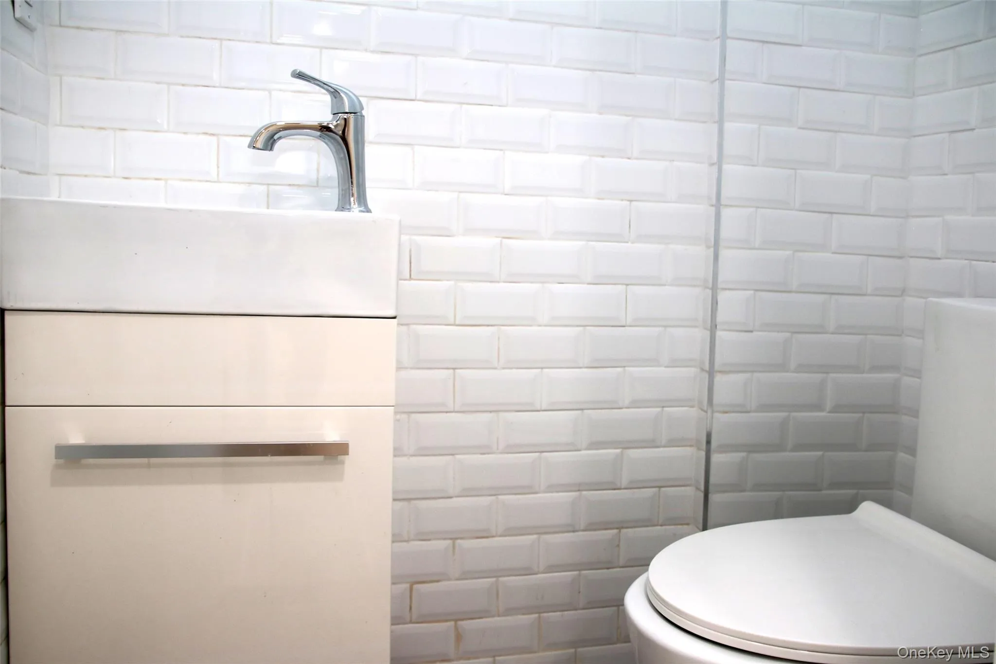 15403 118th Avenue, New York, NY, 3 Bedrooms Bedrooms, 5 Rooms Rooms,2 BathroomsBathrooms,Residential,For Rent,118th,0,1040555 15403 118th Avenue, New York, NY, 3 Bedrooms Bedrooms, 5 Rooms Rooms,2 BathroomsBathrooms,Residential,For Rent,118th,0,1040555