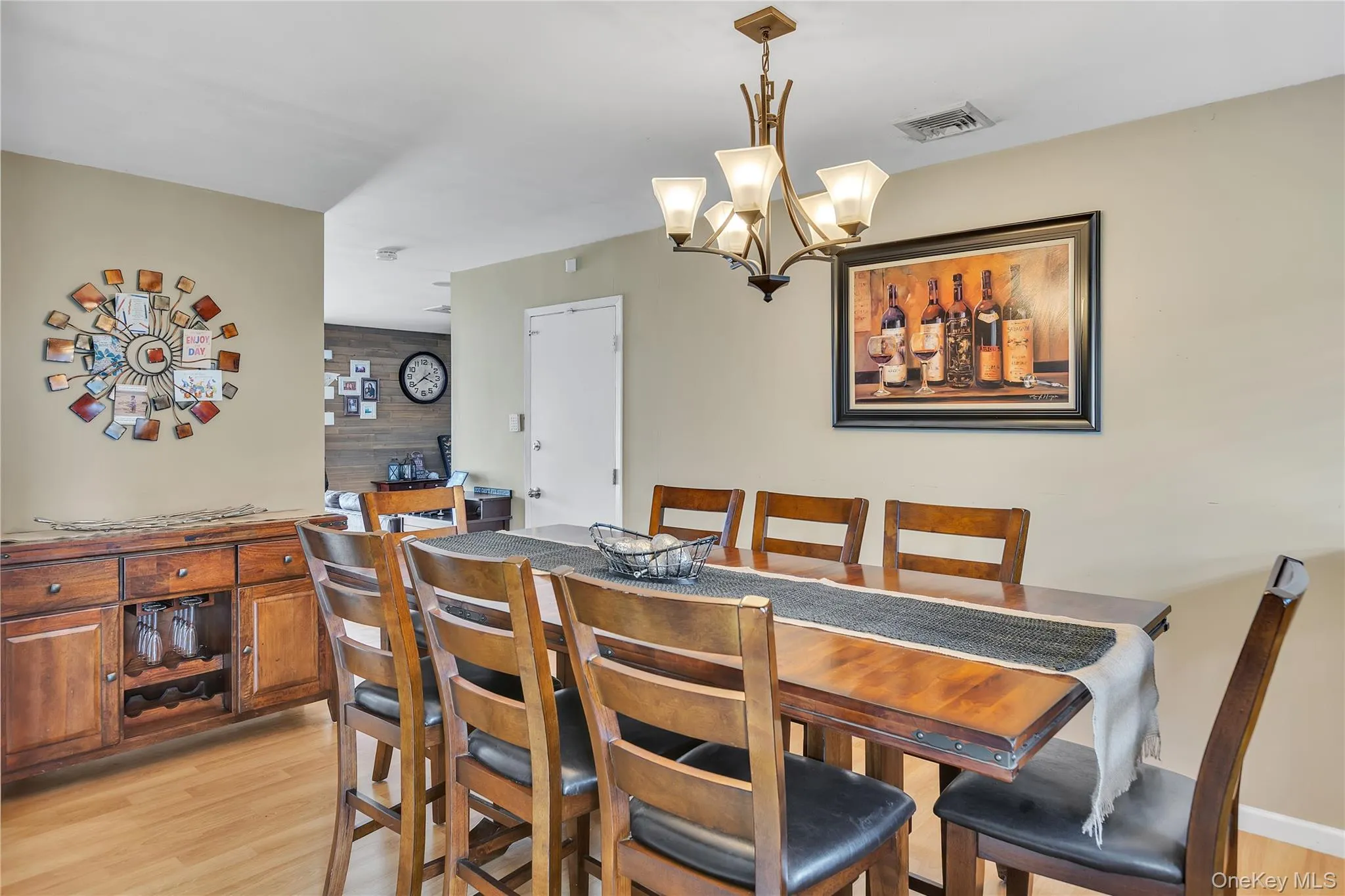 18 Glen Summer Road, Islip, NY, 3 Bedrooms Bedrooms, 7 Rooms Rooms,2 BathroomsBathrooms,Residential,For Rent,Glen Summer,0,1040558 18 Glen Summer Road, Islip, NY, 3 Bedrooms Bedrooms, 7 Rooms Rooms,2 BathroomsBathrooms,Residential,For Rent,Glen Summer,0,1040558