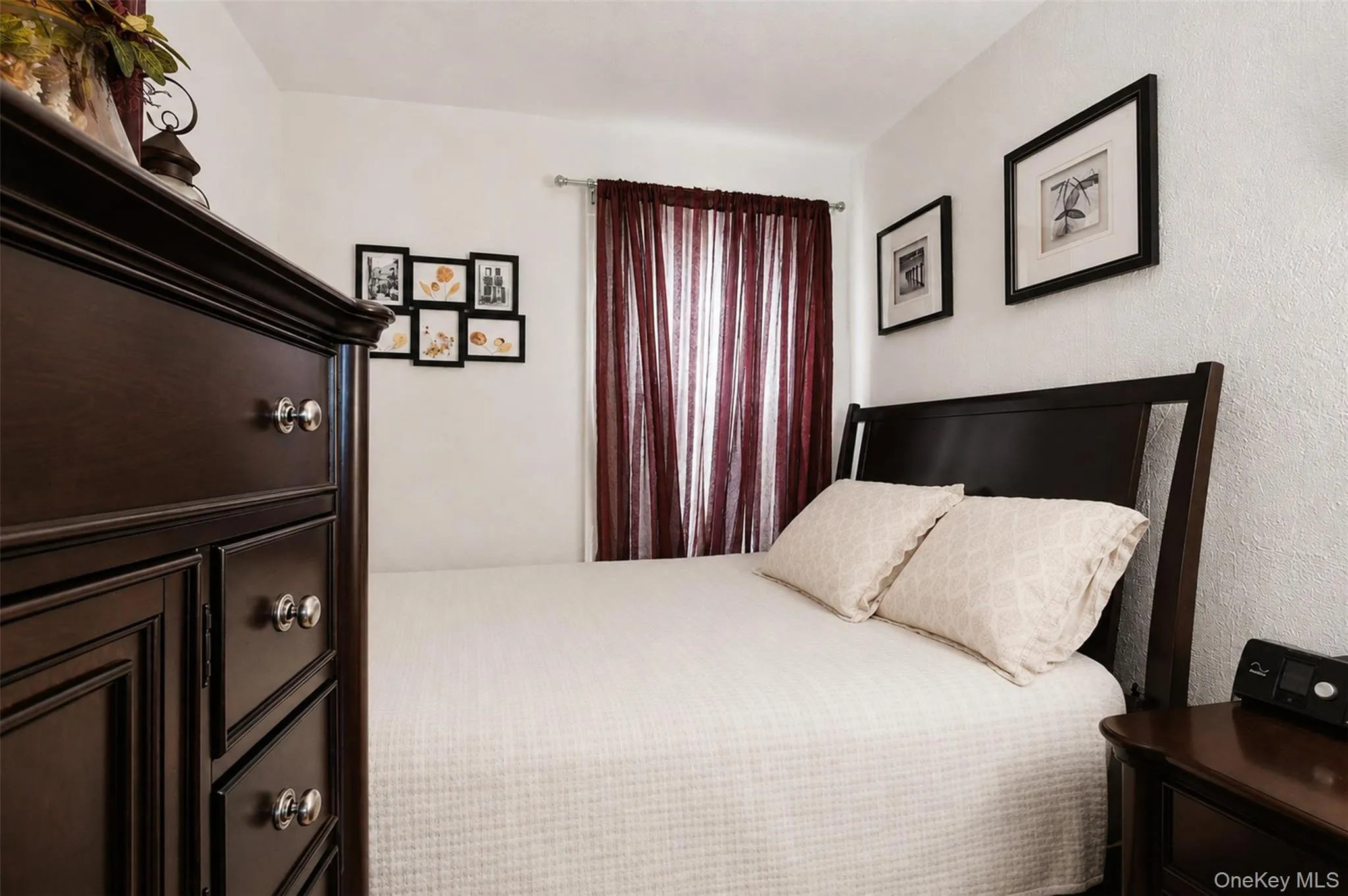24 Round Lake Avenue, Monroe, NY, 2 Bedrooms Bedrooms, 4 Rooms Rooms,1 BathroomBathrooms,Residential,For Rent,Round Lake,0,1040560 24 Round Lake Avenue, Monroe, NY, 2 Bedrooms Bedrooms, 4 Rooms Rooms,1 BathroomBathrooms,Residential,For Rent,Round Lake,0,1040560