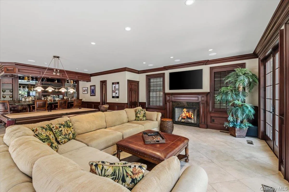 7 The Keel, Islip, NY, 5 Bedrooms Bedrooms, 14 Rooms Rooms,3 BathroomsBathrooms,Residential,For Rent,The Keel,0,1040562 7 The Keel, Islip, NY, 5 Bedrooms Bedrooms, 14 Rooms Rooms,3 BathroomsBathrooms,Residential,For Rent,The Keel,0,1040562