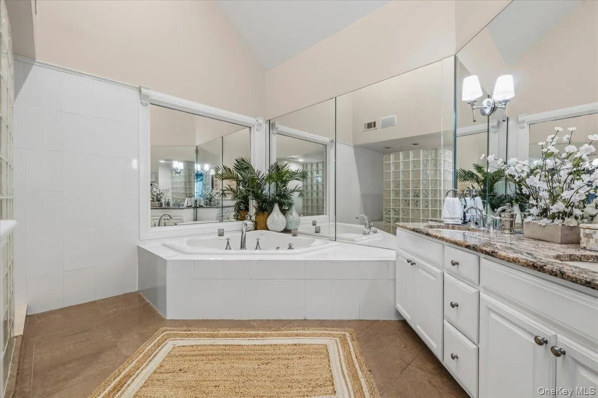 7 The Keel, Islip, NY, 5 Bedrooms Bedrooms, 14 Rooms Rooms,3 BathroomsBathrooms,Residential,For Rent,The Keel,0,1040562 7 The Keel, Islip, NY, 5 Bedrooms Bedrooms, 14 Rooms Rooms,3 BathroomsBathrooms,Residential,For Rent,The Keel,0,1040562