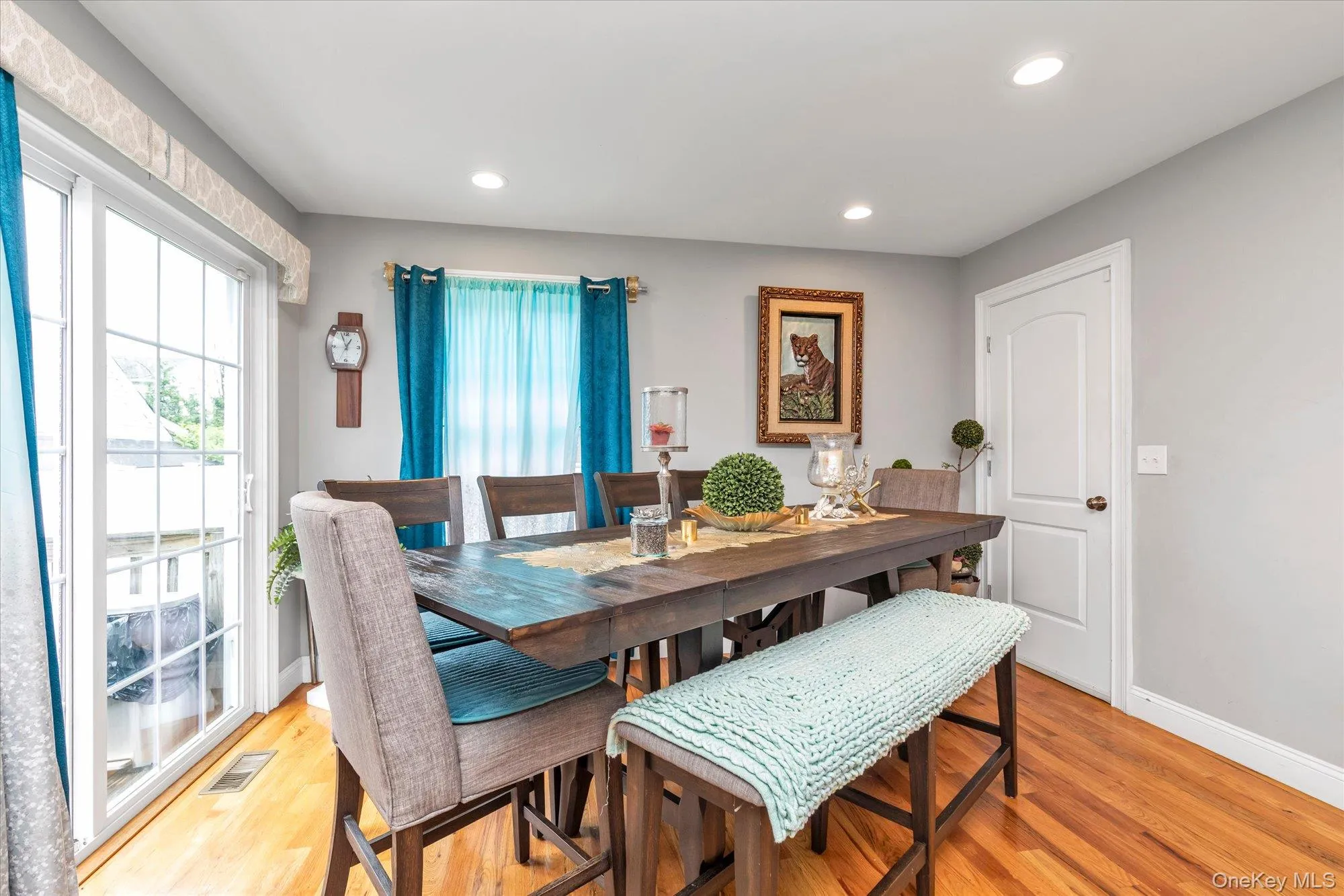 6 Belmont Court, Babylon, NY, 4 Bedrooms Bedrooms, 8 Rooms Rooms,3 BathroomsBathrooms,Residential,For Rent,Belmont,0,1040565 6 Belmont Court, Babylon, NY, 4 Bedrooms Bedrooms, 8 Rooms Rooms,3 BathroomsBathrooms,Residential,For Rent,Belmont,0,1040565