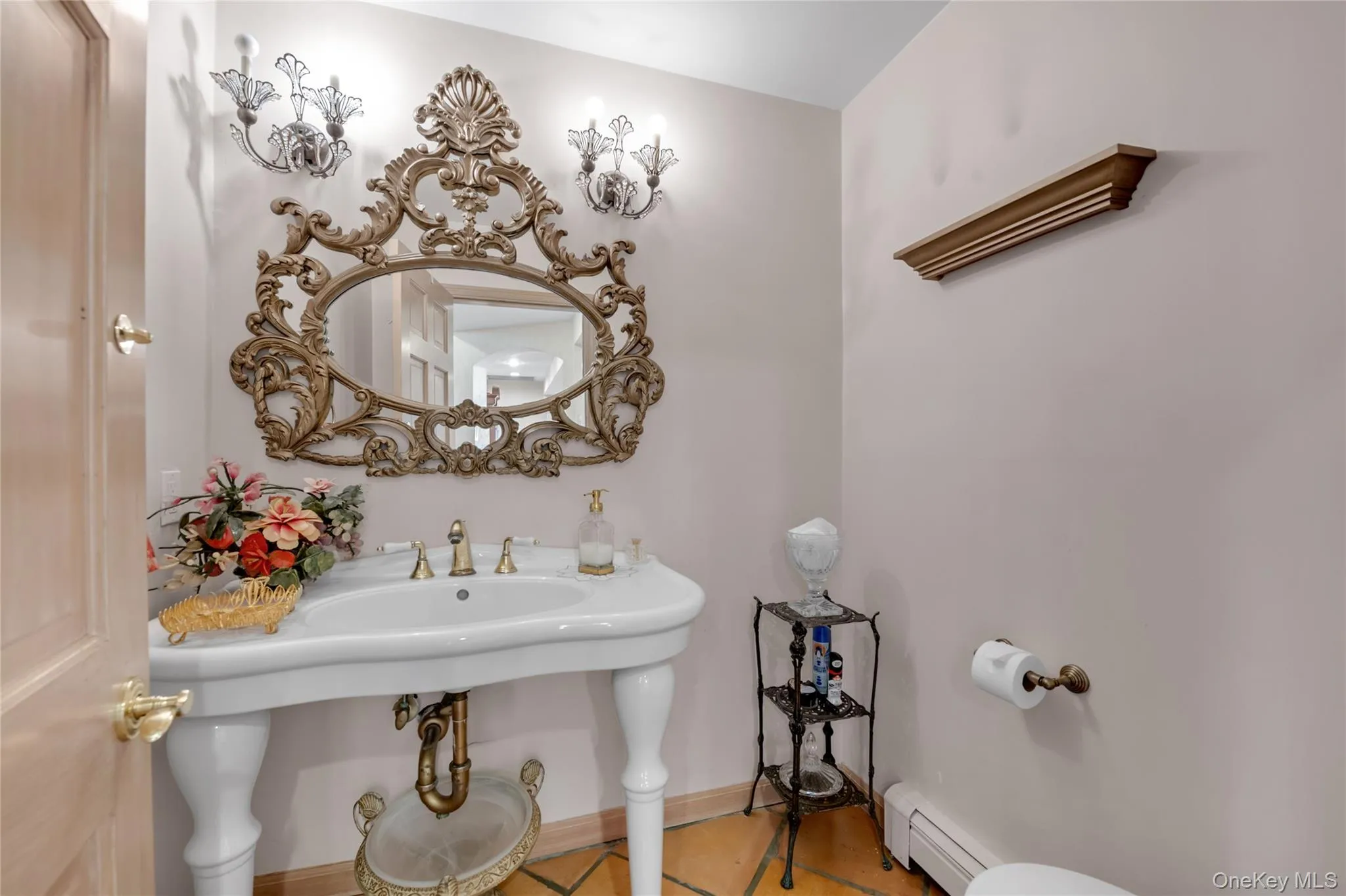 120 Gristmill Lane, North Hempstead, NY, 5 Bedrooms Bedrooms, 11 Rooms Rooms,5 BathroomsBathrooms,Residential,For Rent,Gristmill,0,1040567 120 Gristmill Lane, North Hempstead, NY, 5 Bedrooms Bedrooms, 11 Rooms Rooms,5 BathroomsBathrooms,Residential,For Rent,Gristmill,0,1040567