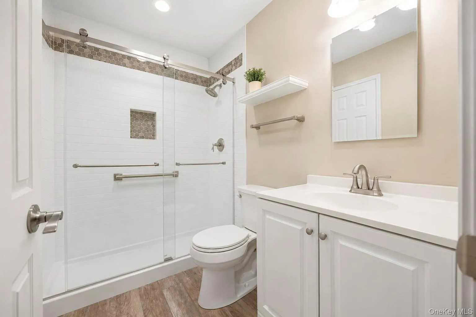 40 Nantucket Drive, Brookhaven, NY, 5 Bedrooms Bedrooms, 10 Rooms Rooms,2 BathroomsBathrooms,Residential,For Rent,Nantucket,0,1040569 40 Nantucket Drive, Brookhaven, NY, 5 Bedrooms Bedrooms, 10 Rooms Rooms,2 BathroomsBathrooms,Residential,For Rent,Nantucket,0,1040569