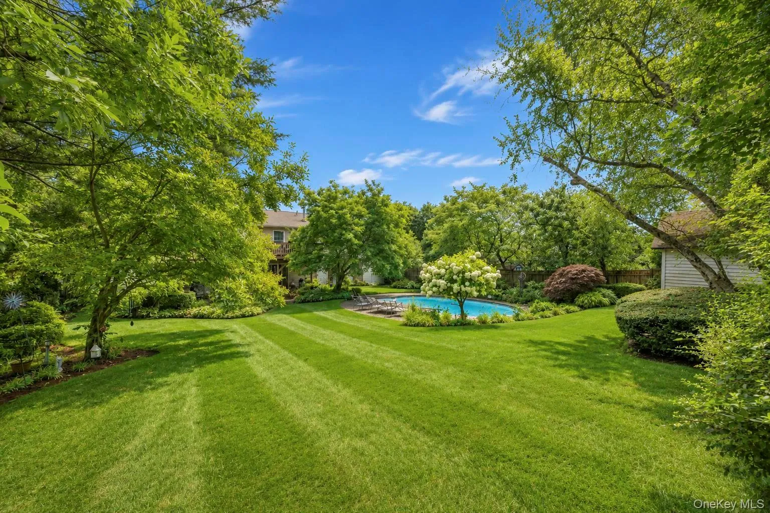 40 Nantucket Drive, Brookhaven, NY, 5 Bedrooms Bedrooms, 10 Rooms Rooms,2 BathroomsBathrooms,Residential,For Rent,Nantucket,0,1040569 40 Nantucket Drive, Brookhaven, NY, 5 Bedrooms Bedrooms, 10 Rooms Rooms,2 BathroomsBathrooms,Residential,For Rent,Nantucket,0,1040569
