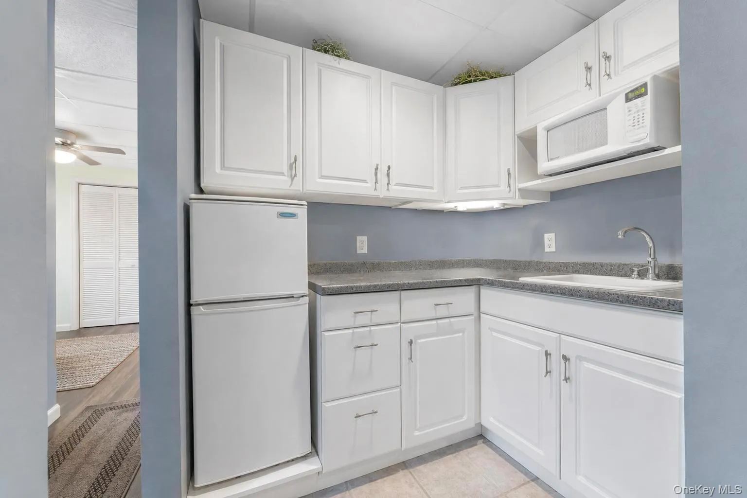 40 Nantucket Drive, Brookhaven, NY, 5 Bedrooms Bedrooms, 10 Rooms Rooms,2 BathroomsBathrooms,Residential,For Rent,Nantucket,0,1040569 40 Nantucket Drive, Brookhaven, NY, 5 Bedrooms Bedrooms, 10 Rooms Rooms,2 BathroomsBathrooms,Residential,For Rent,Nantucket,0,1040569