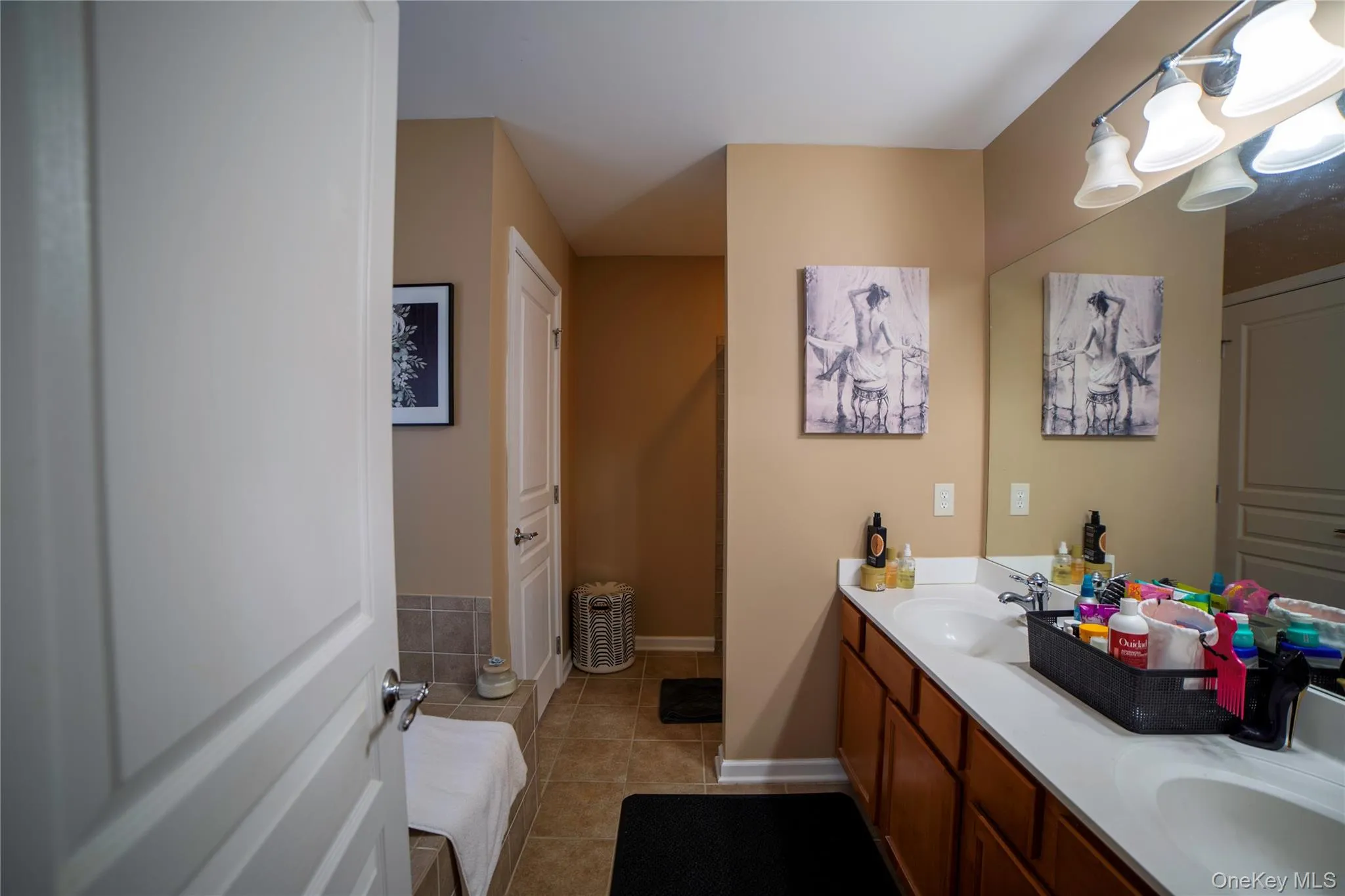 10 Bainbridge Place, Newburgh (town), NY, 3 Bedrooms Bedrooms, 9 Rooms Rooms,2 BathroomsBathrooms,Residential,For Rent,Bainbridge,0,1040570 10 Bainbridge Place, Newburgh (town), NY, 3 Bedrooms Bedrooms, 9 Rooms Rooms,2 BathroomsBathrooms,Residential,For Rent,Bainbridge,0,1040570