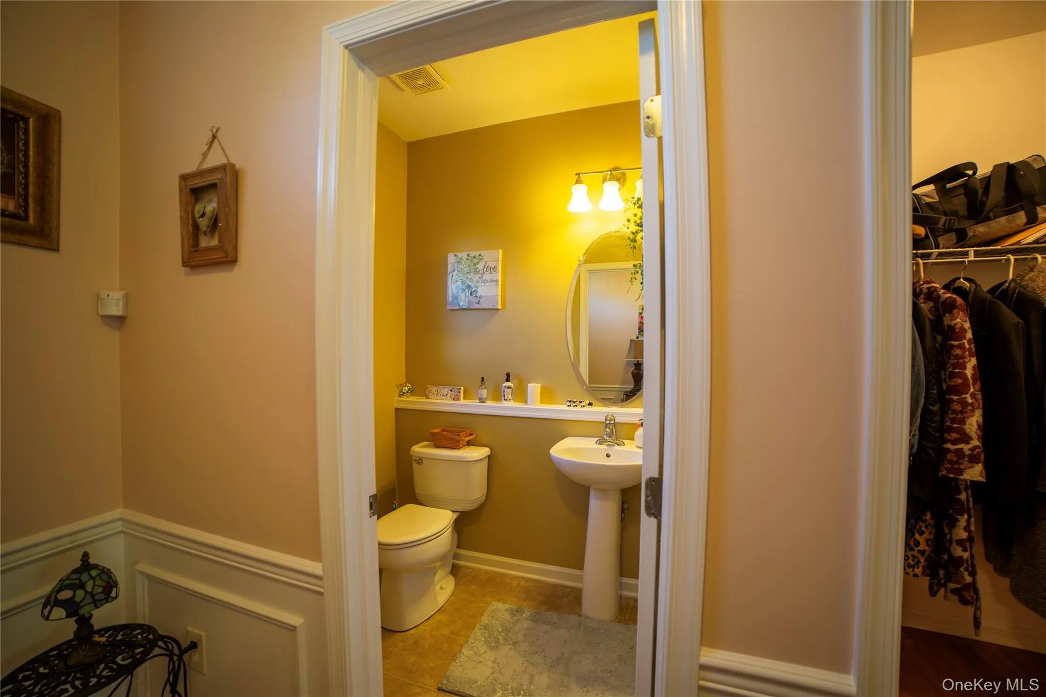 10 Bainbridge Place, Newburgh (town), NY, 3 Bedrooms Bedrooms, 9 Rooms Rooms,2 BathroomsBathrooms,Residential,For Rent,Bainbridge,0,1040570 10 Bainbridge Place, Newburgh (town), NY, 3 Bedrooms Bedrooms, 9 Rooms Rooms,2 BathroomsBathrooms,Residential,For Rent,Bainbridge,0,1040570
