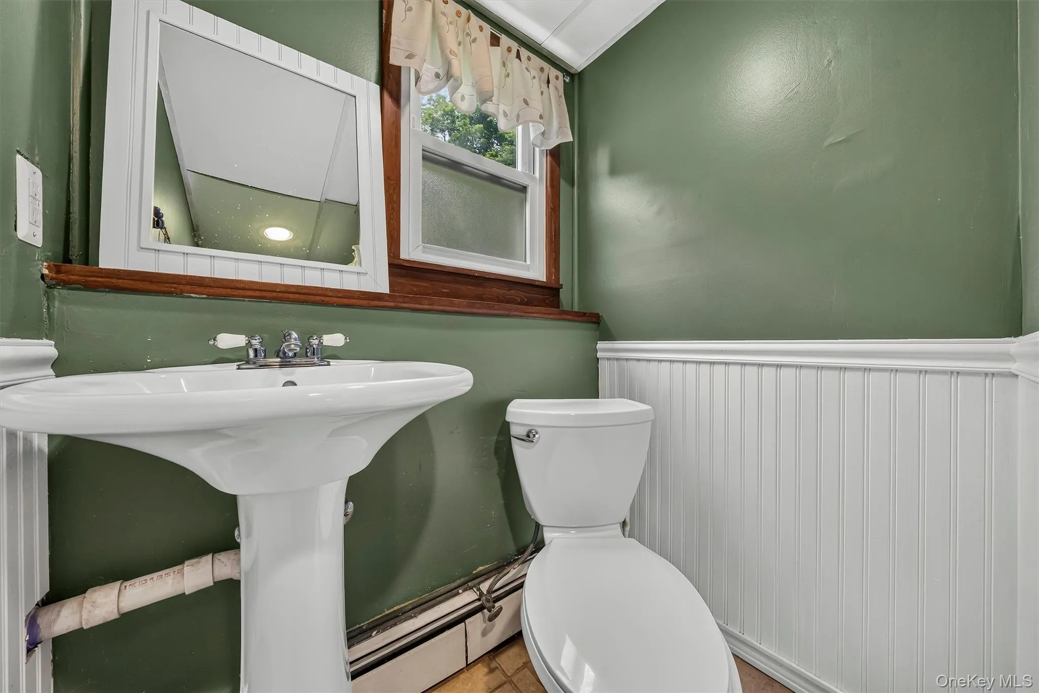 Lower Level Full Bath Lower Level Full Bath