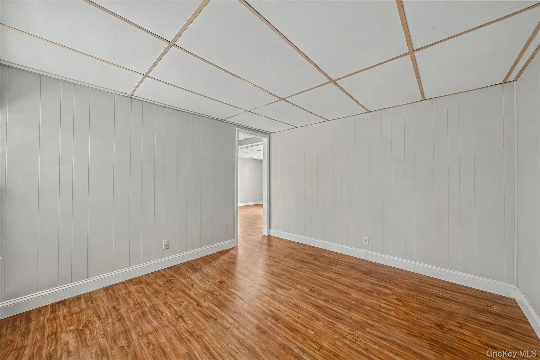 Office Space/Storage or Gym - many possibilities Office Space/Storage or Gym - many possibilities