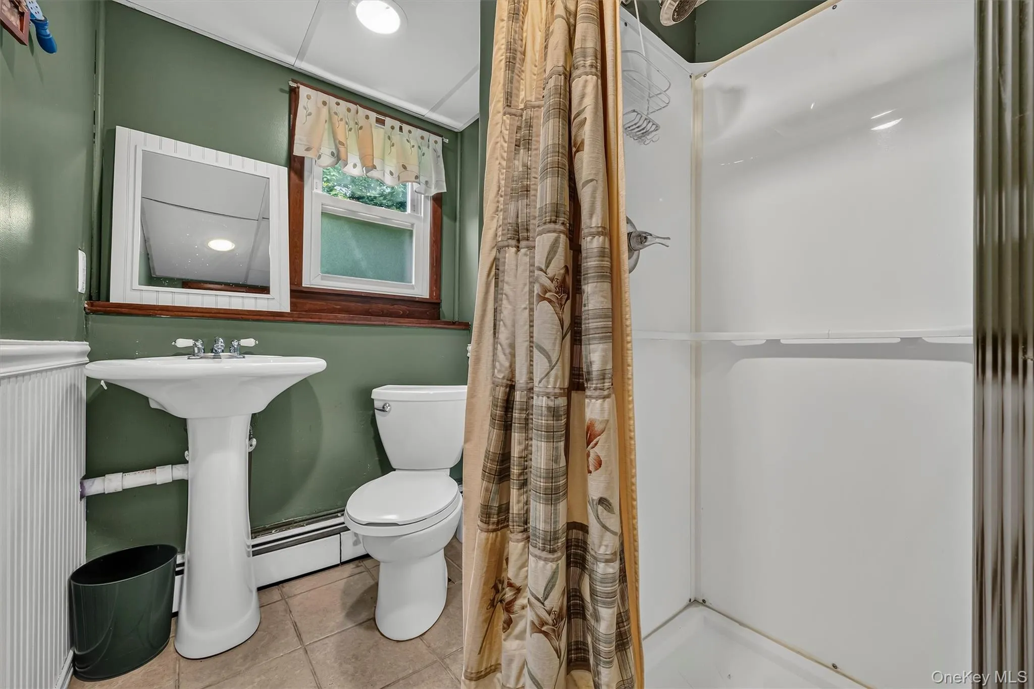 Lower Level Full Bath Lower Level Full Bath