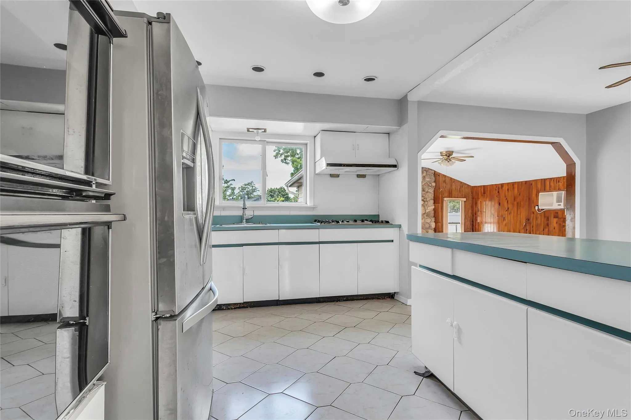 581 Plainview Road, Oyster Bay, NY, 4 Bedrooms Bedrooms, 7 Rooms Rooms,2 BathroomsBathrooms,Residential,For Rent,Plainview,0,1040573 581 Plainview Road, Oyster Bay, NY, 4 Bedrooms Bedrooms, 7 Rooms Rooms,2 BathroomsBathrooms,Residential,For Rent,Plainview,0,1040573