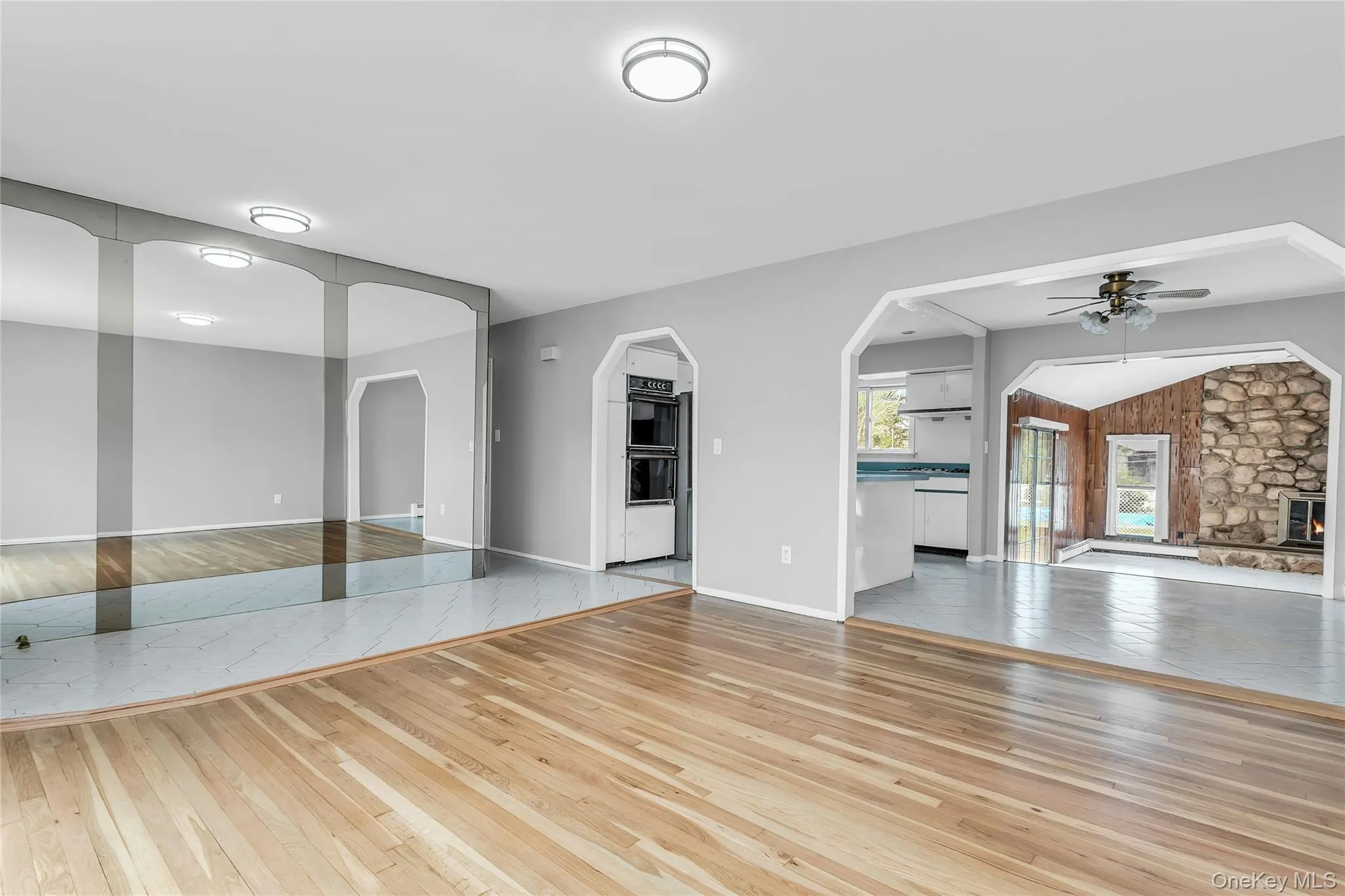 581 Plainview Road, Oyster Bay, NY, 4 Bedrooms Bedrooms, 7 Rooms Rooms,2 BathroomsBathrooms,Residential,For Rent,Plainview,0,1040573 581 Plainview Road, Oyster Bay, NY, 4 Bedrooms Bedrooms, 7 Rooms Rooms,2 BathroomsBathrooms,Residential,For Rent,Plainview,0,1040573