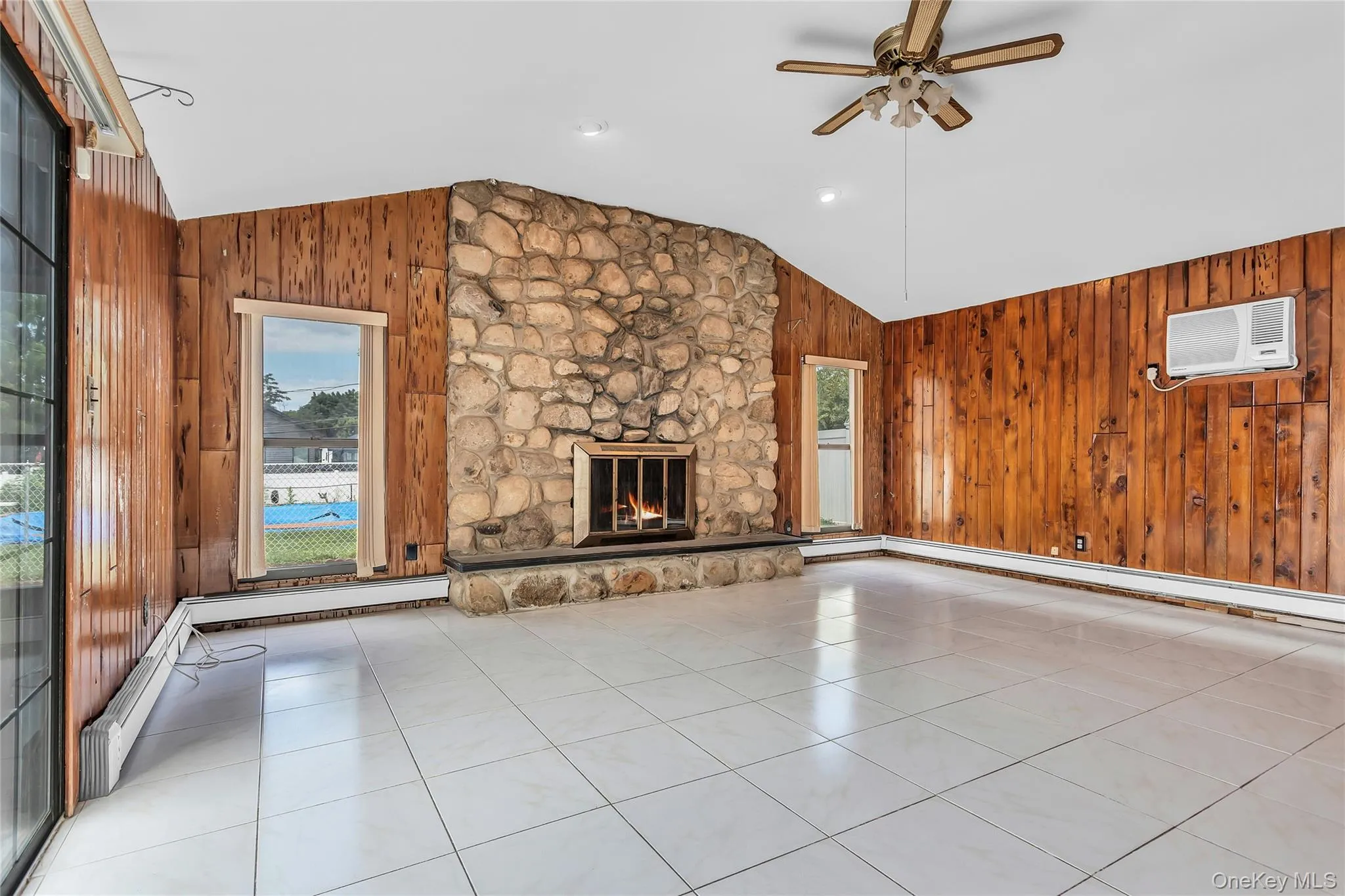 581 Plainview Road, Oyster Bay, NY, 4 Bedrooms Bedrooms, 7 Rooms Rooms,2 BathroomsBathrooms,Residential,For Rent,Plainview,0,1040573 581 Plainview Road, Oyster Bay, NY, 4 Bedrooms Bedrooms, 7 Rooms Rooms,2 BathroomsBathrooms,Residential,For Rent,Plainview,0,1040573