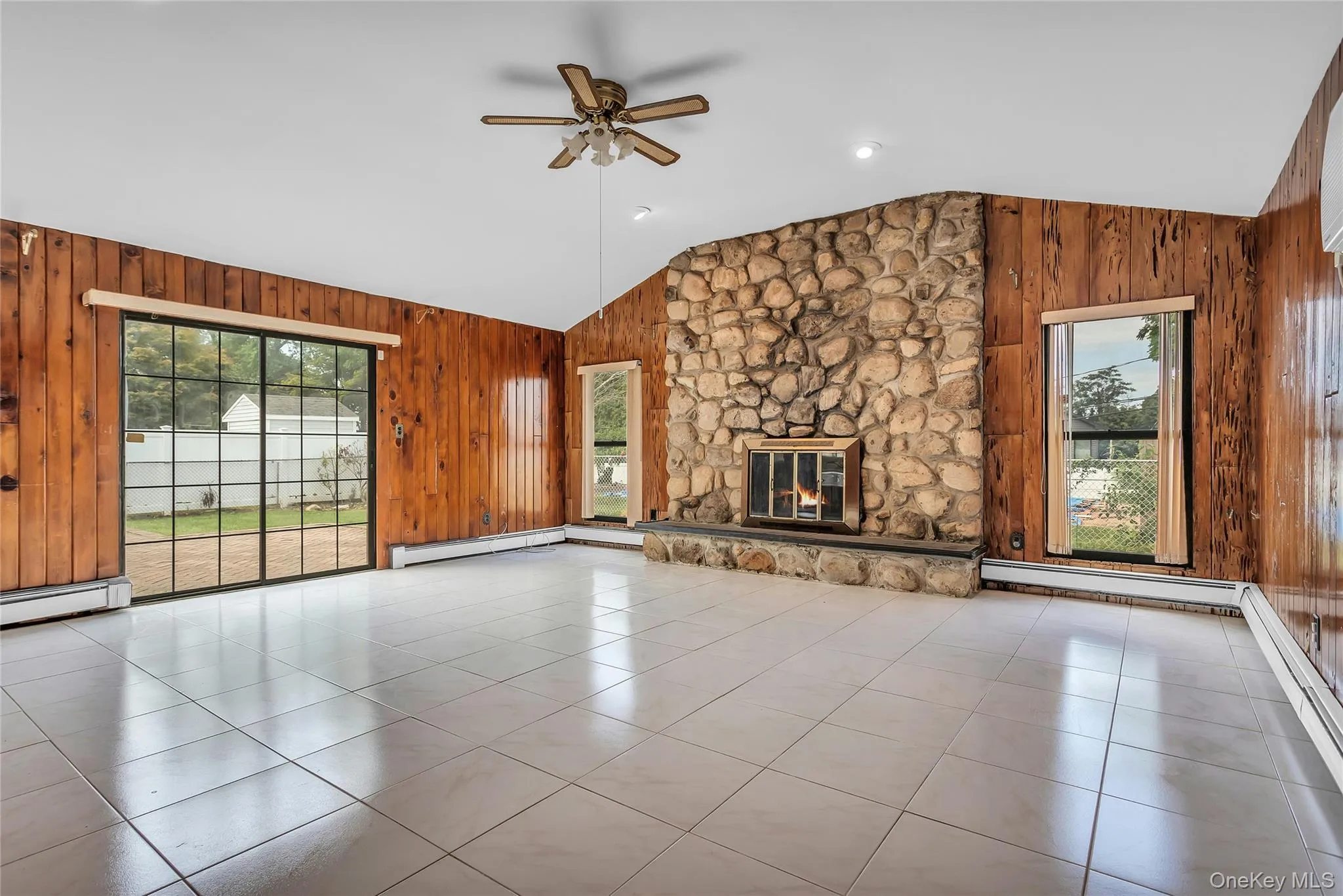 581 Plainview Road, Oyster Bay, NY, 4 Bedrooms Bedrooms, 7 Rooms Rooms,2 BathroomsBathrooms,Residential,For Rent,Plainview,0,1040573 581 Plainview Road, Oyster Bay, NY, 4 Bedrooms Bedrooms, 7 Rooms Rooms,2 BathroomsBathrooms,Residential,For Rent,Plainview,0,1040573