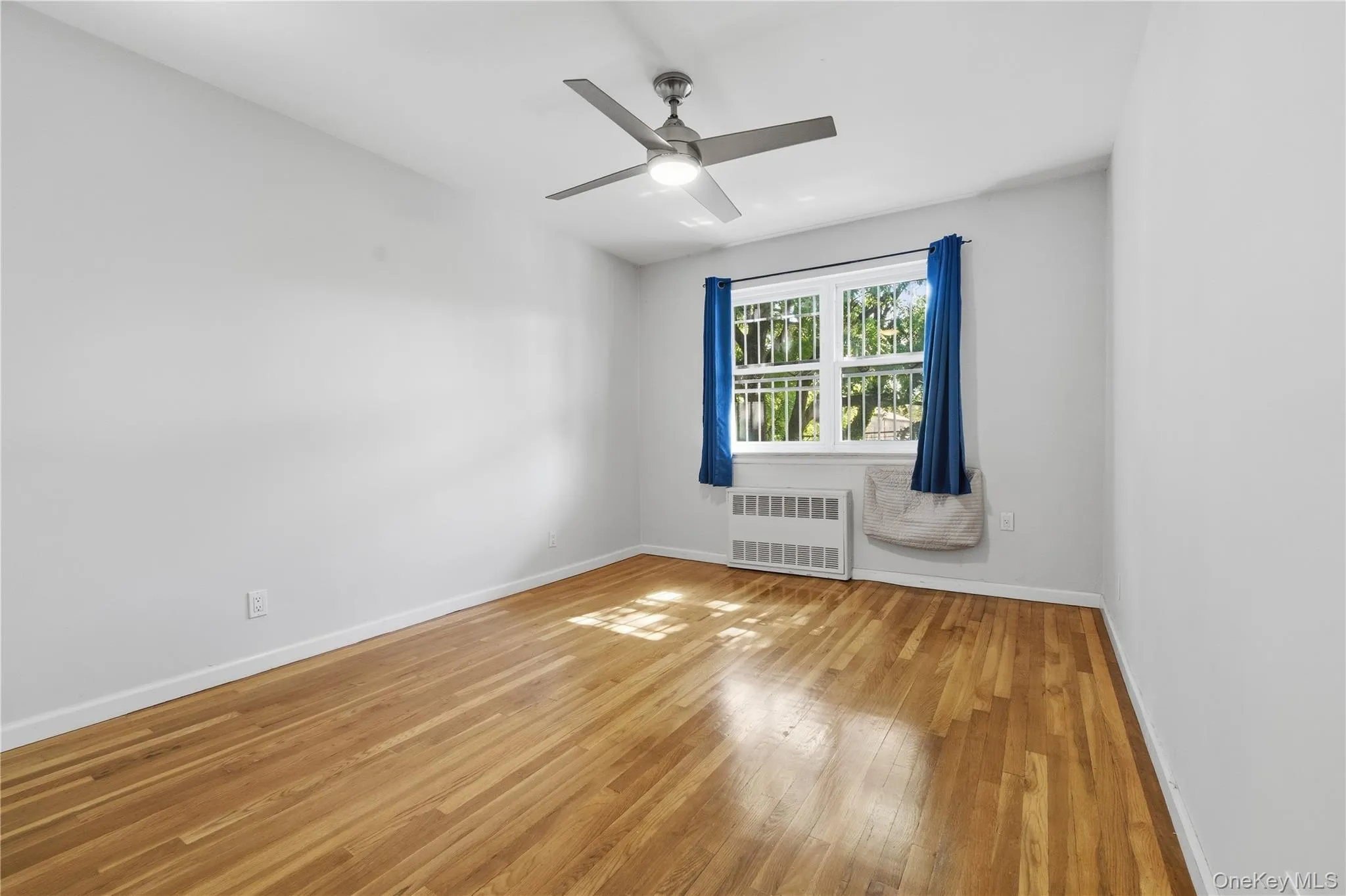 59-17 Kissena Boulevard, New York, NY, 3 Bedrooms Bedrooms, 5 Rooms Rooms,2 BathroomsBathrooms,Residential Lease,For Rent,Kissena,0,1040575 59-17 Kissena Boulevard, New York, NY, 3 Bedrooms Bedrooms, 5 Rooms Rooms,2 BathroomsBathrooms,Residential Lease,For Rent,Kissena,0,1040575