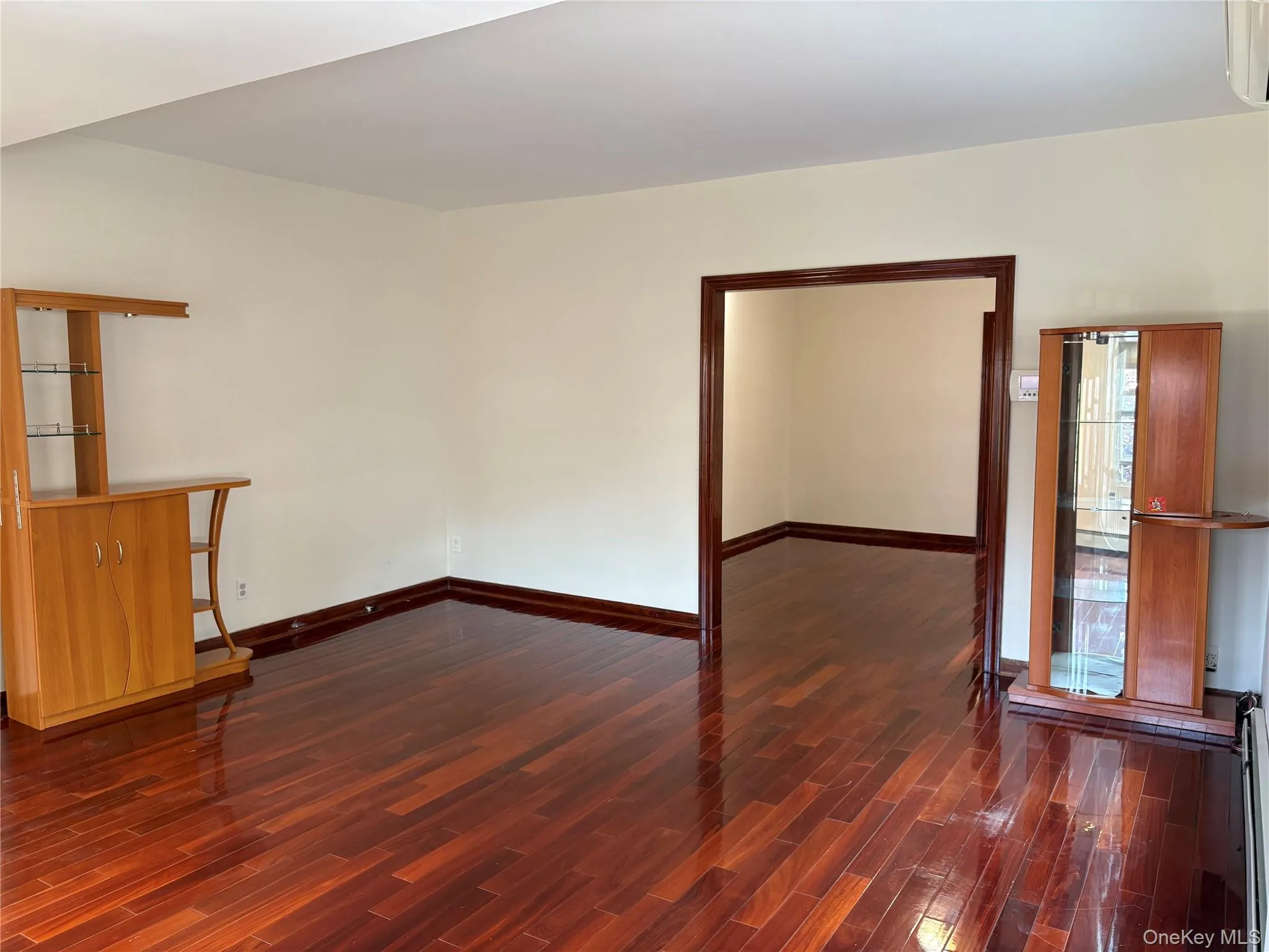 5115 Bowne Street, New York, NY, 3 Bedrooms Bedrooms, 6 Rooms Rooms,1 BathroomBathrooms,Residential Lease,For Rent,Bowne,0,1040577 5115 Bowne Street, New York, NY, 3 Bedrooms Bedrooms, 6 Rooms Rooms,1 BathroomBathrooms,Residential Lease,For Rent,Bowne,0,1040577