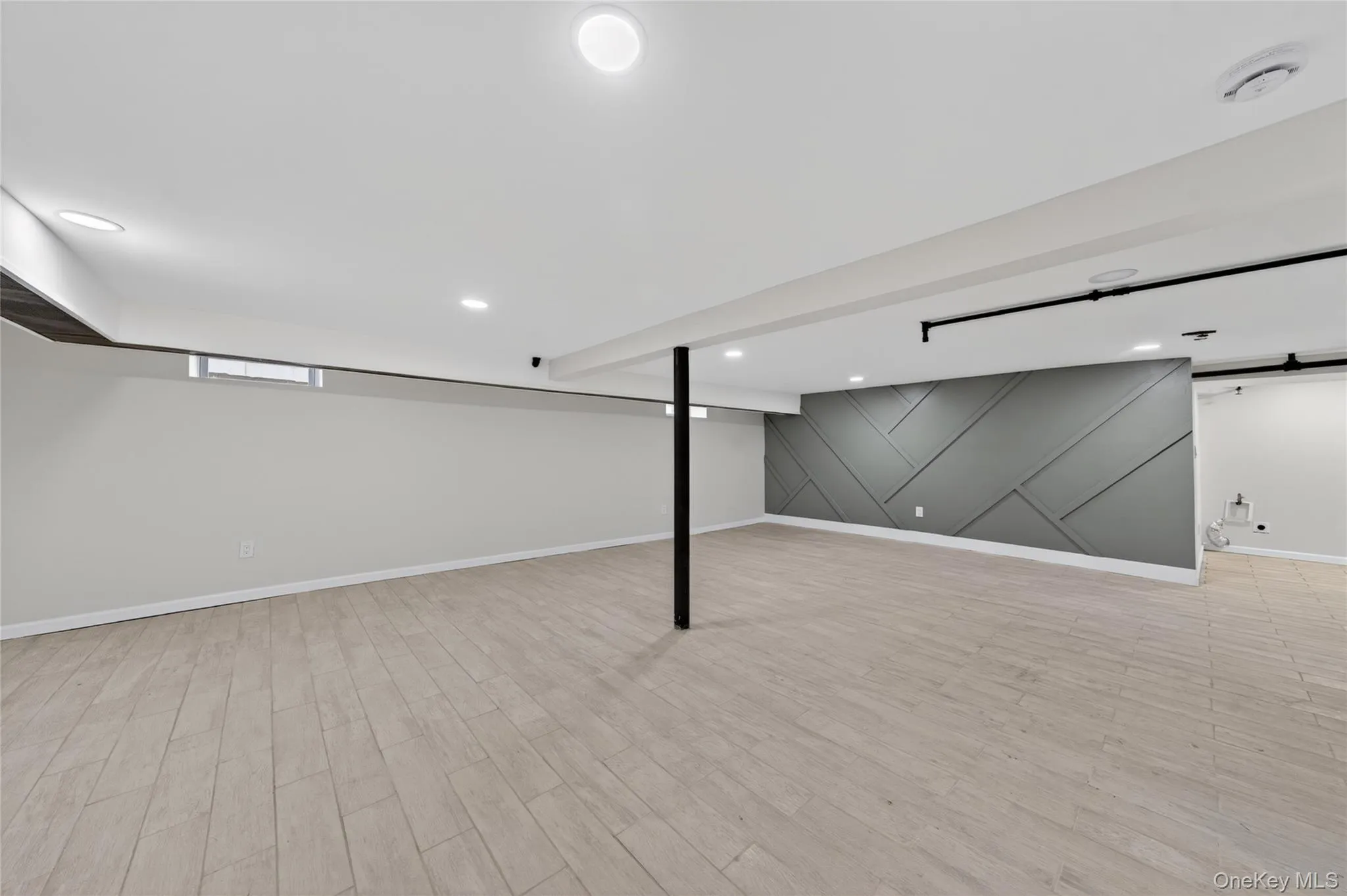 101 Argyle Road, Hempstead, NY, 3 Bedrooms Bedrooms, 6 Rooms Rooms,2 BathroomsBathrooms,Residential,For Rent,Argyle,0,1040581 101 Argyle Road, Hempstead, NY, 3 Bedrooms Bedrooms, 6 Rooms Rooms,2 BathroomsBathrooms,Residential,For Rent,Argyle,0,1040581