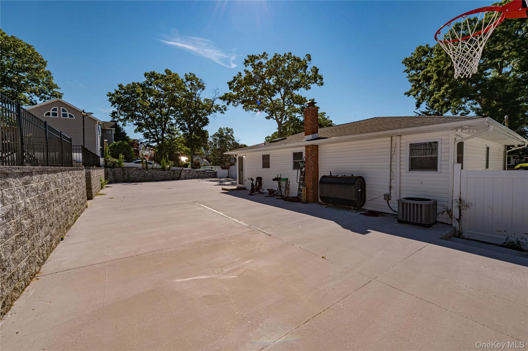 429 Ontario Street, Islip, NY, 3 Bedrooms Bedrooms, 9 Rooms Rooms,2 BathroomsBathrooms,Residential,For Rent,Ontario,0,1040582 429 Ontario Street, Islip, NY, 3 Bedrooms Bedrooms, 9 Rooms Rooms,2 BathroomsBathrooms,Residential,For Rent,Ontario,0,1040582