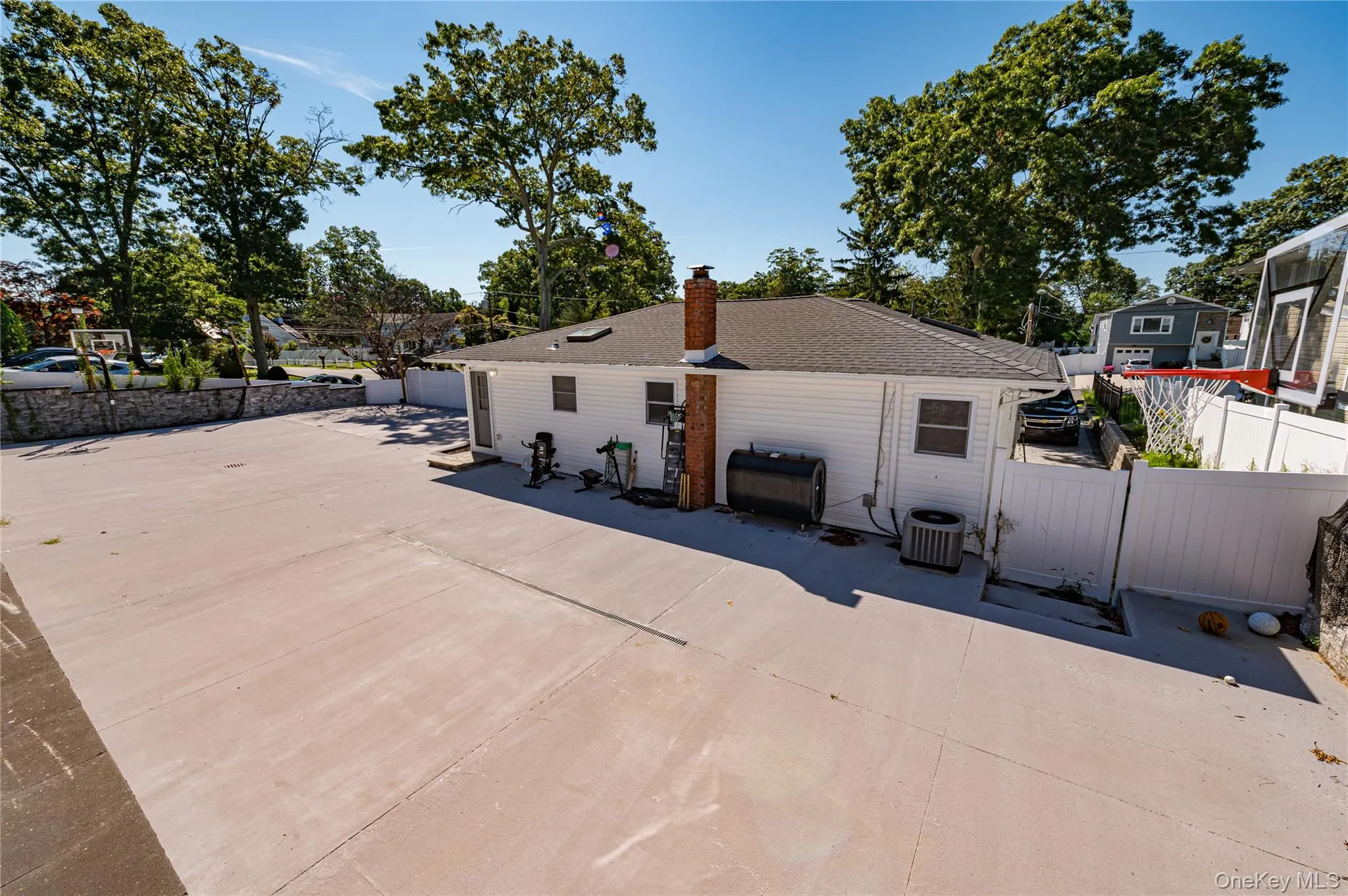 429 Ontario Street, Islip, NY, 3 Bedrooms Bedrooms, 9 Rooms Rooms,2 BathroomsBathrooms,Residential,For Rent,Ontario,0,1040582 429 Ontario Street, Islip, NY, 3 Bedrooms Bedrooms, 9 Rooms Rooms,2 BathroomsBathrooms,Residential,For Rent,Ontario,0,1040582