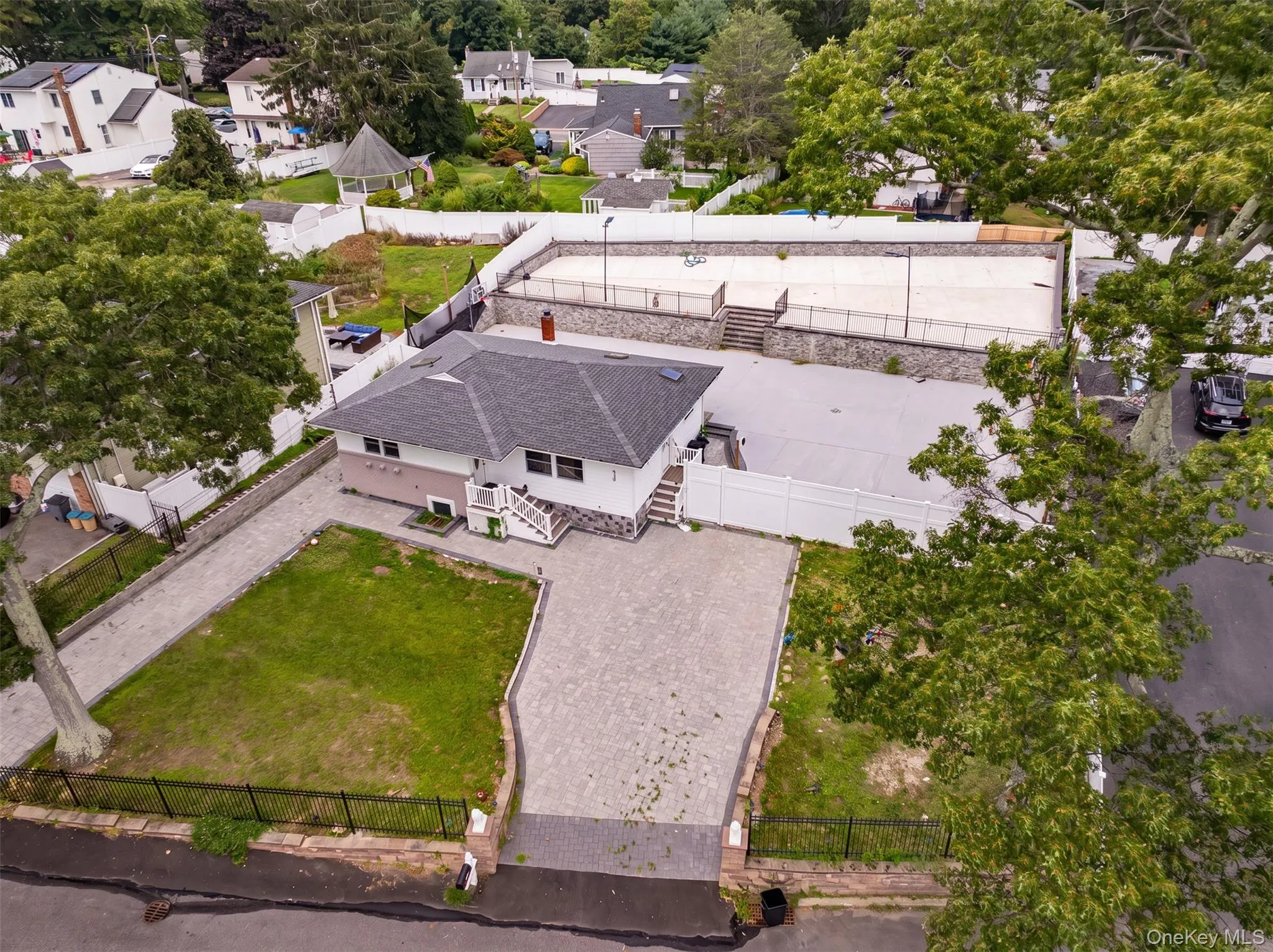 429 Ontario Street, Islip, NY, 3 Bedrooms Bedrooms, 9 Rooms Rooms,2 BathroomsBathrooms,Residential,For Rent,Ontario,0,1040582 429 Ontario Street, Islip, NY, 3 Bedrooms Bedrooms, 9 Rooms Rooms,2 BathroomsBathrooms,Residential,For Rent,Ontario,0,1040582