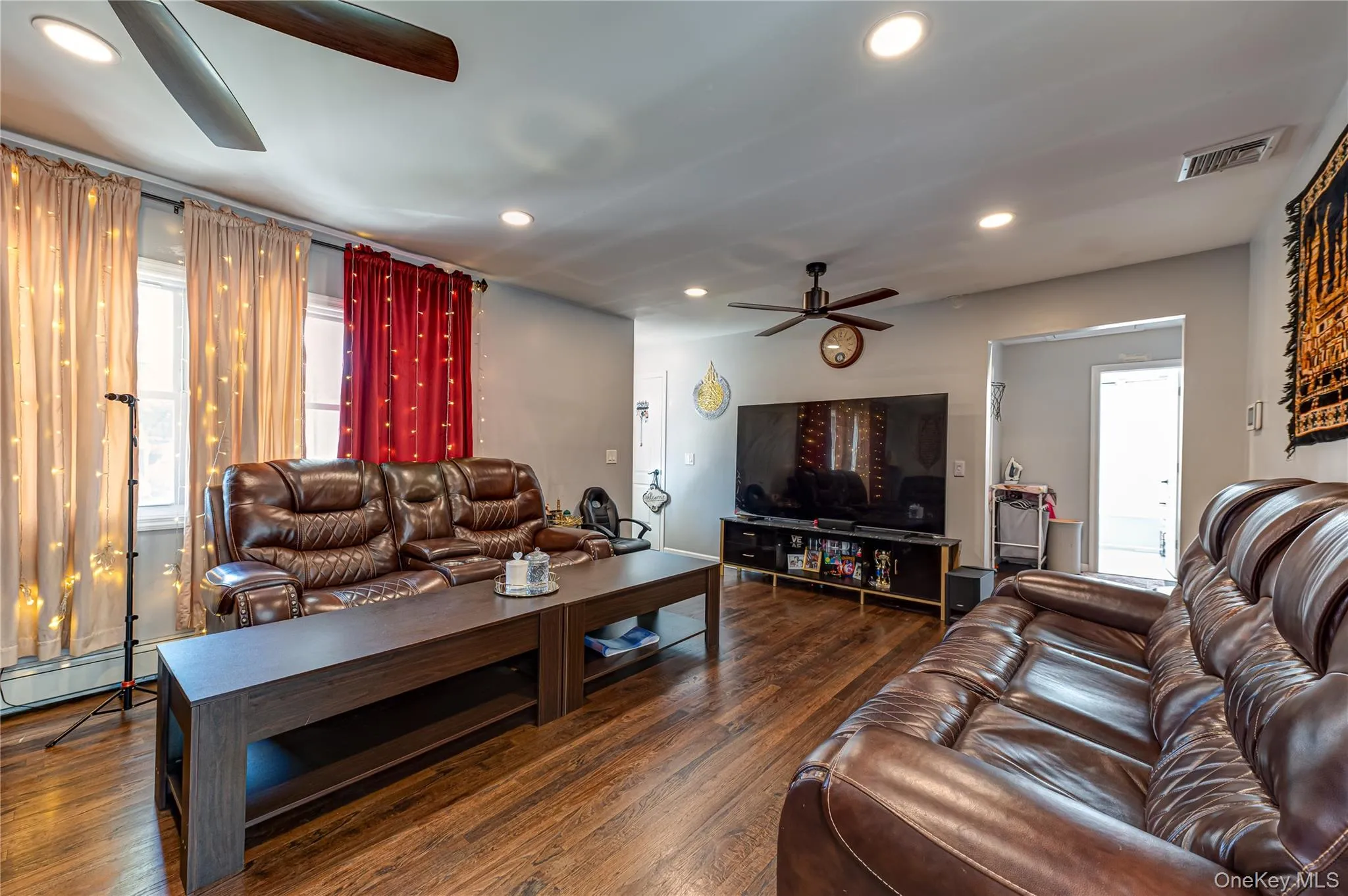 429 Ontario Street, Islip, NY, 3 Bedrooms Bedrooms, 9 Rooms Rooms,2 BathroomsBathrooms,Residential,For Rent,Ontario,0,1040582 429 Ontario Street, Islip, NY, 3 Bedrooms Bedrooms, 9 Rooms Rooms,2 BathroomsBathrooms,Residential,For Rent,Ontario,0,1040582