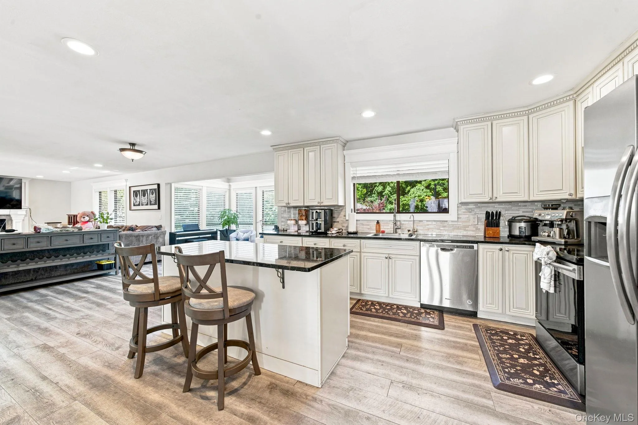 53 Miller Place Road, Brookhaven, NY, 5 Bedrooms Bedrooms, 12 Rooms Rooms,3 BathroomsBathrooms,Residential,For Rent,Miller Place,0,1040586 53 Miller Place Road, Brookhaven, NY, 5 Bedrooms Bedrooms, 12 Rooms Rooms,3 BathroomsBathrooms,Residential,For Rent,Miller Place,0,1040586