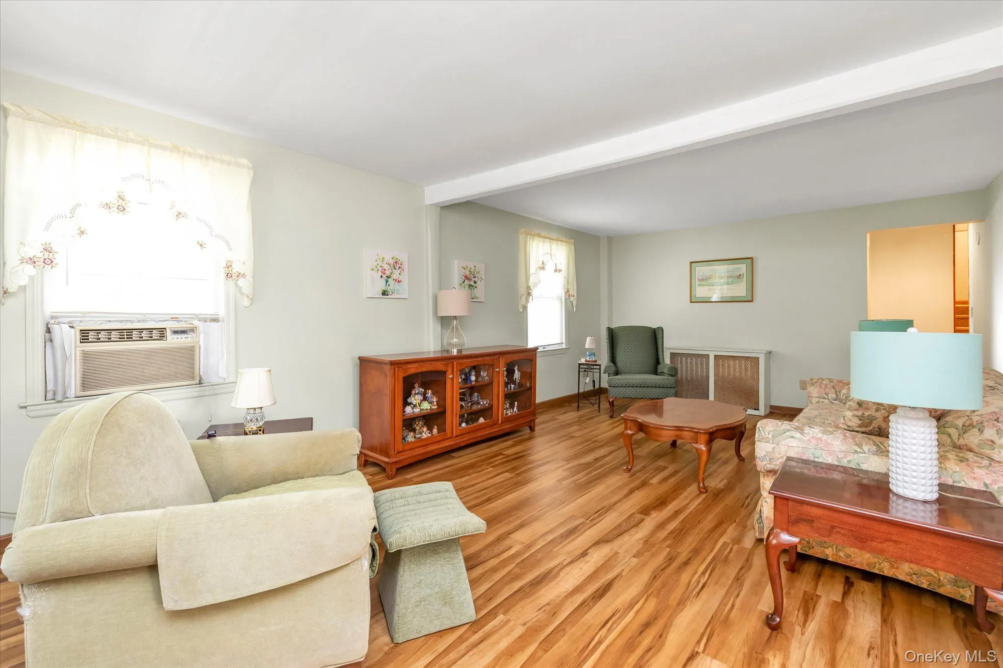265 Schenck Avenue, North Hempstead, NY, 3 Bedrooms Bedrooms, 7 Rooms Rooms,1 BathroomBathrooms,Residential,For Rent,Schenck,0,1040588 265 Schenck Avenue, North Hempstead, NY, 3 Bedrooms Bedrooms, 7 Rooms Rooms,1 BathroomBathrooms,Residential,For Rent,Schenck,0,1040588