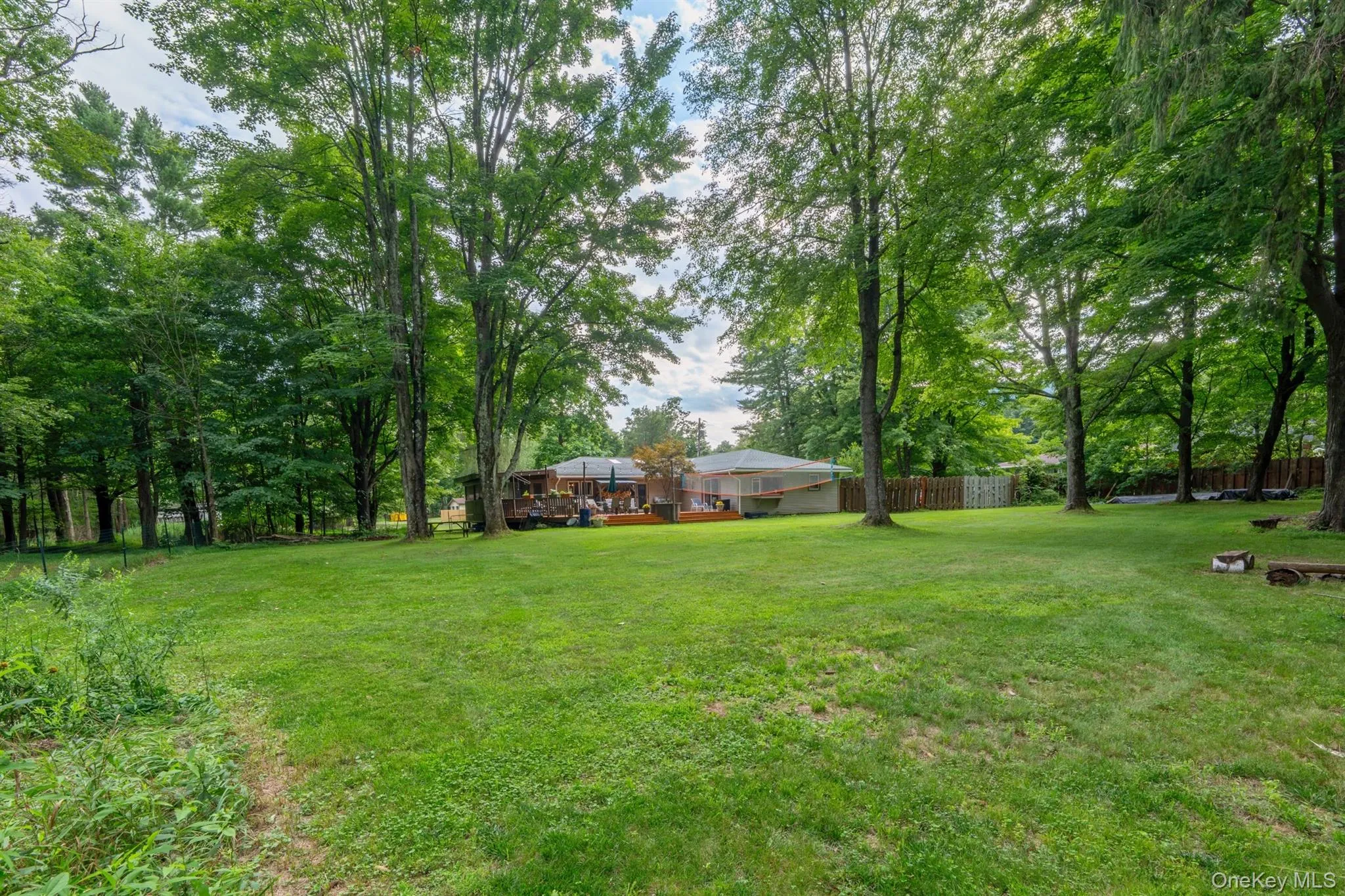 104 Park Place, Saugerties, NY, 3 Bedrooms Bedrooms, 7 Rooms Rooms,2 BathroomsBathrooms,Residential,For Rent,Park,0,1040593 104 Park Place, Saugerties, NY, 3 Bedrooms Bedrooms, 7 Rooms Rooms,2 BathroomsBathrooms,Residential,For Rent,Park,0,1040593