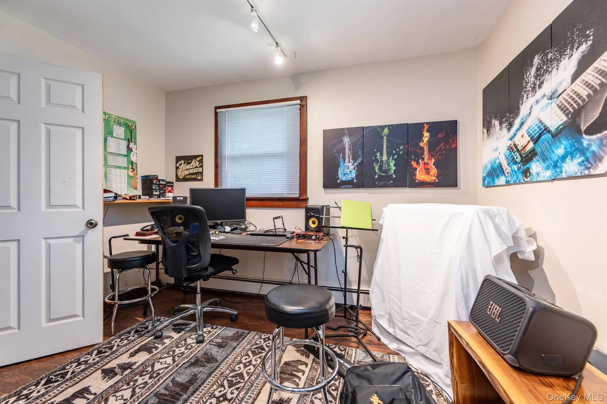 104 Park Place, Saugerties, NY, 3 Bedrooms Bedrooms, 7 Rooms Rooms,2 BathroomsBathrooms,Residential,For Rent,Park,0,1040593 104 Park Place, Saugerties, NY, 3 Bedrooms Bedrooms, 7 Rooms Rooms,2 BathroomsBathrooms,Residential,For Rent,Park,0,1040593