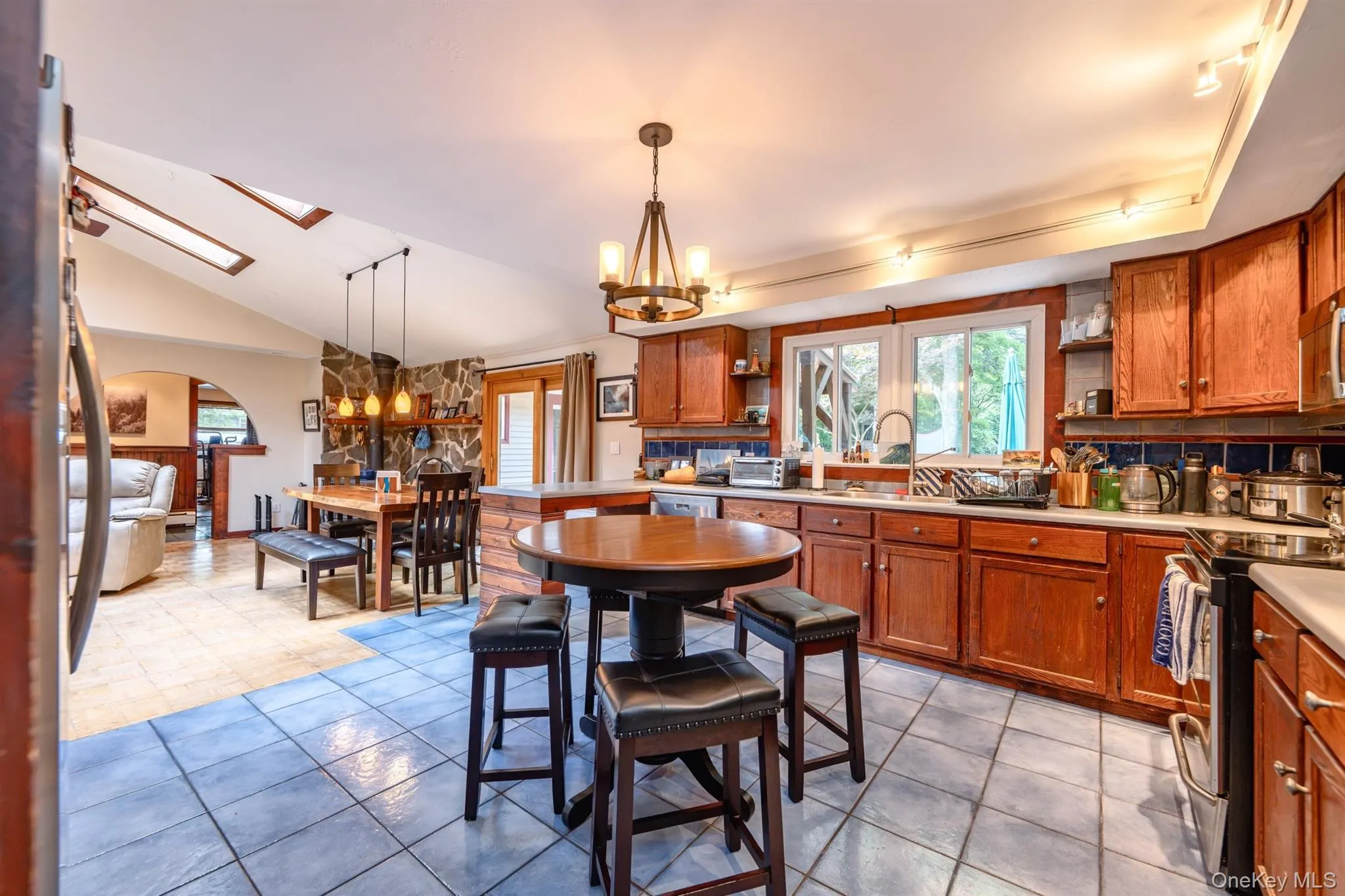 104 Park Place, Saugerties, NY, 3 Bedrooms Bedrooms, 7 Rooms Rooms,2 BathroomsBathrooms,Residential,For Rent,Park,0,1040593 104 Park Place, Saugerties, NY, 3 Bedrooms Bedrooms, 7 Rooms Rooms,2 BathroomsBathrooms,Residential,For Rent,Park,0,1040593