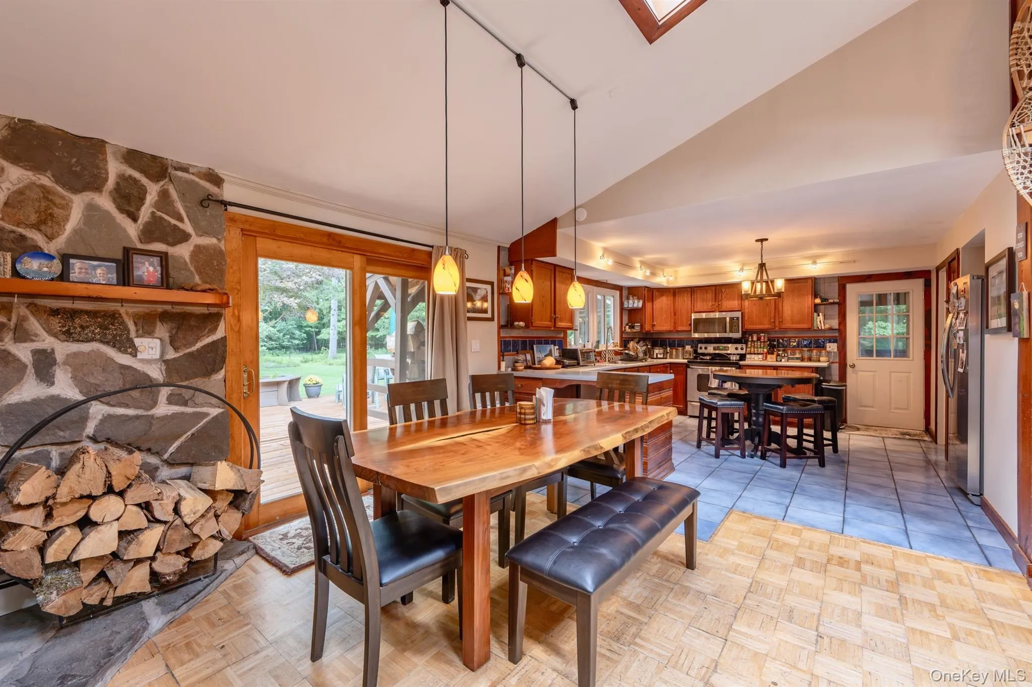 104 Park Place, Saugerties, NY, 3 Bedrooms Bedrooms, 7 Rooms Rooms,2 BathroomsBathrooms,Residential,For Rent,Park,0,1040593 104 Park Place, Saugerties, NY, 3 Bedrooms Bedrooms, 7 Rooms Rooms,2 BathroomsBathrooms,Residential,For Rent,Park,0,1040593