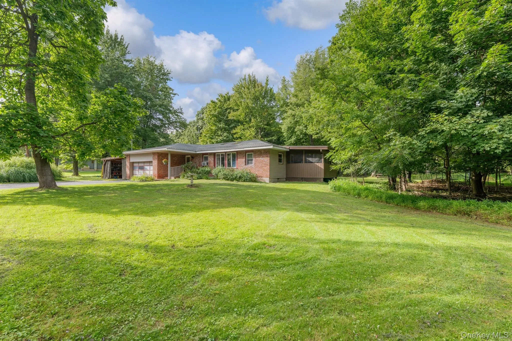 104 Park Place, Saugerties, NY, 3 Bedrooms Bedrooms, 7 Rooms Rooms,2 BathroomsBathrooms,Residential,For Rent,Park,0,1040593 104 Park Place, Saugerties, NY, 3 Bedrooms Bedrooms, 7 Rooms Rooms,2 BathroomsBathrooms,Residential,For Rent,Park,0,1040593