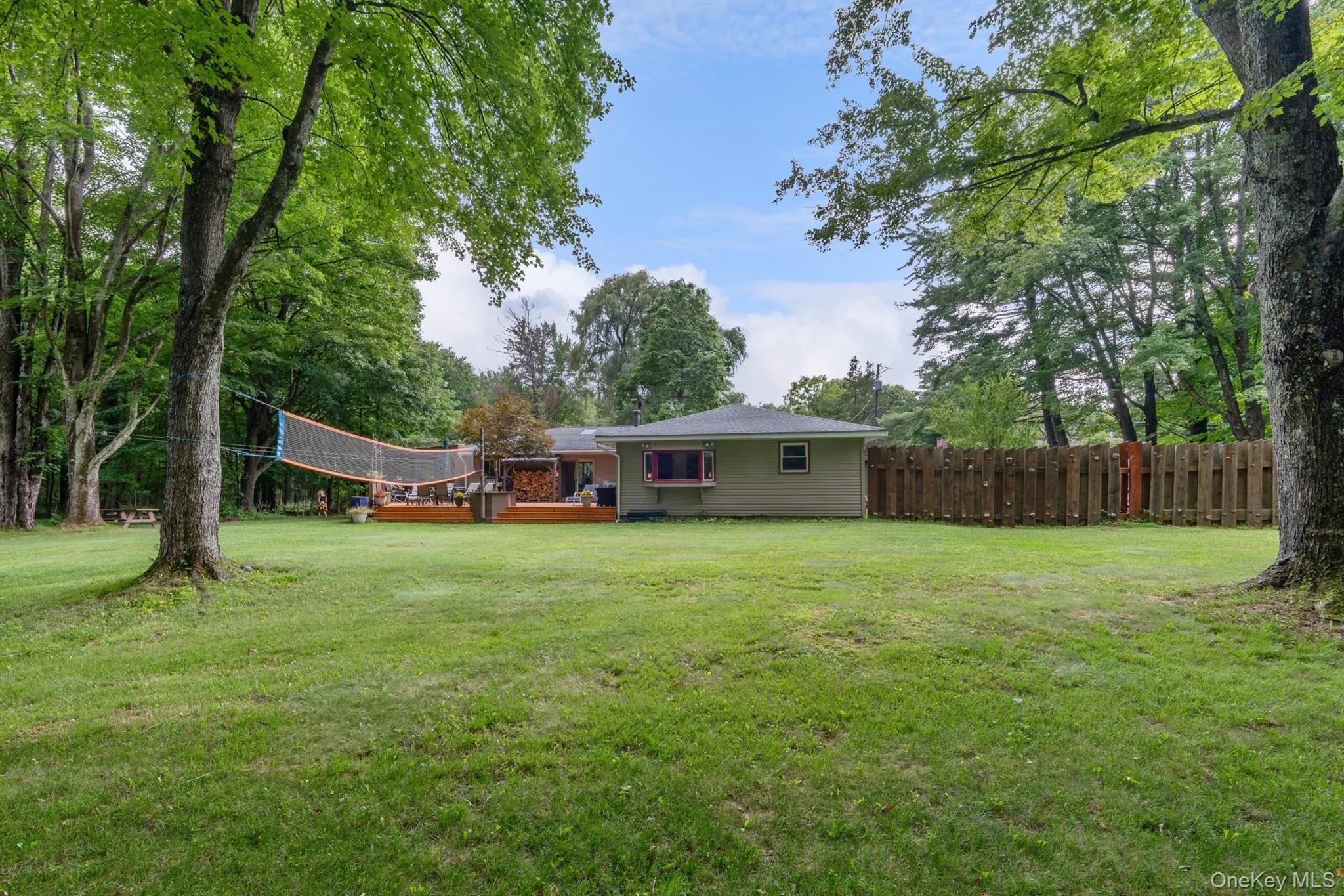 104 Park Place, Saugerties, NY, 3 Bedrooms Bedrooms, 7 Rooms Rooms,2 BathroomsBathrooms,Residential,For Rent,Park,0,1040593 104 Park Place, Saugerties, NY, 3 Bedrooms Bedrooms, 7 Rooms Rooms,2 BathroomsBathrooms,Residential,For Rent,Park,0,1040593