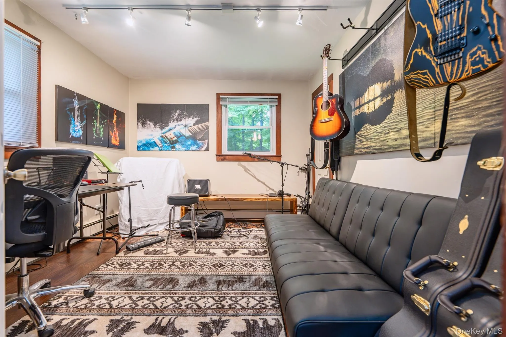 104 Park Place, Saugerties, NY, 3 Bedrooms Bedrooms, 7 Rooms Rooms,2 BathroomsBathrooms,Residential,For Rent,Park,0,1040593 104 Park Place, Saugerties, NY, 3 Bedrooms Bedrooms, 7 Rooms Rooms,2 BathroomsBathrooms,Residential,For Rent,Park,0,1040593