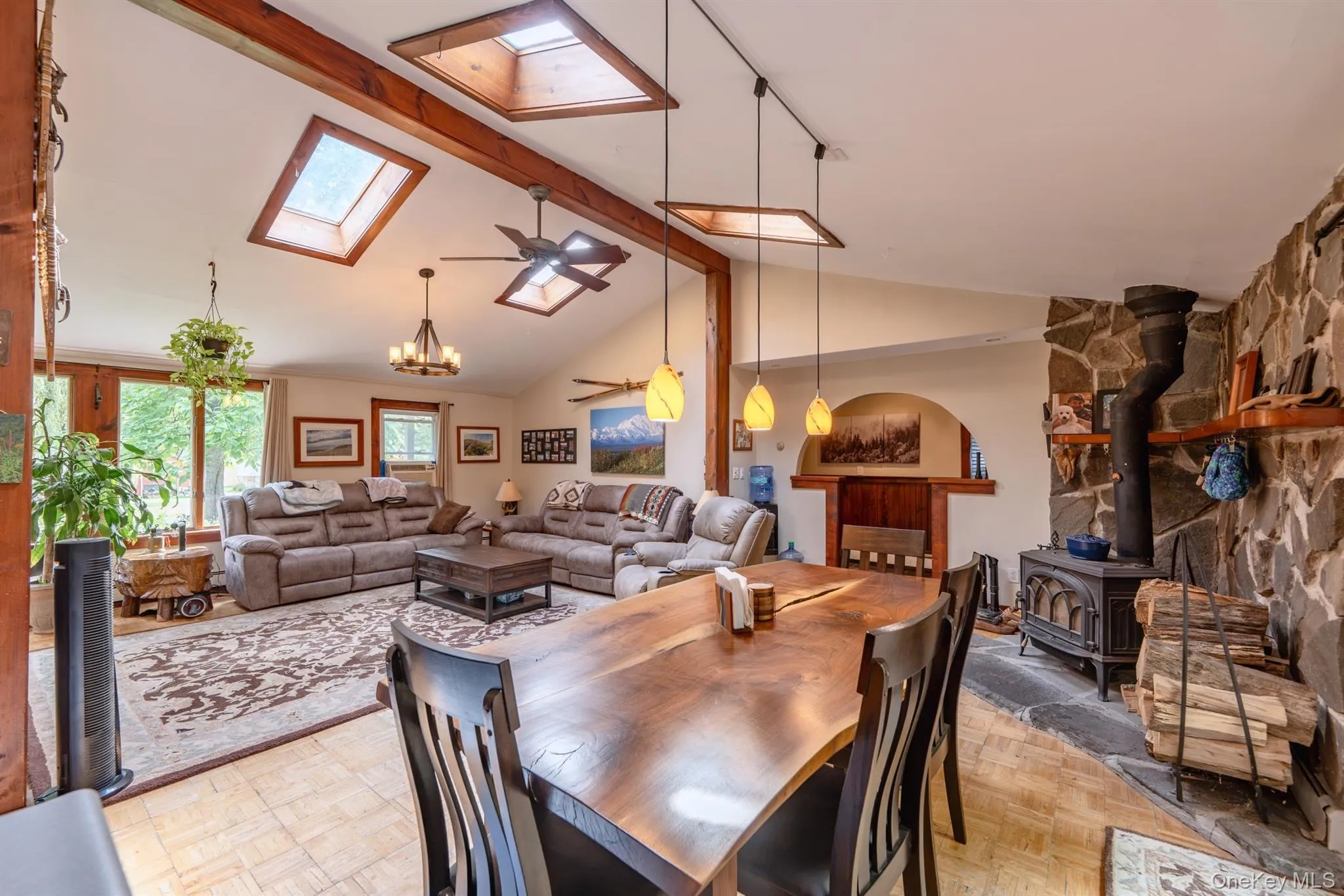 104 Park Place, Saugerties, NY, 3 Bedrooms Bedrooms, 7 Rooms Rooms,2 BathroomsBathrooms,Residential,For Rent,Park,0,1040593 104 Park Place, Saugerties, NY, 3 Bedrooms Bedrooms, 7 Rooms Rooms,2 BathroomsBathrooms,Residential,For Rent,Park,0,1040593