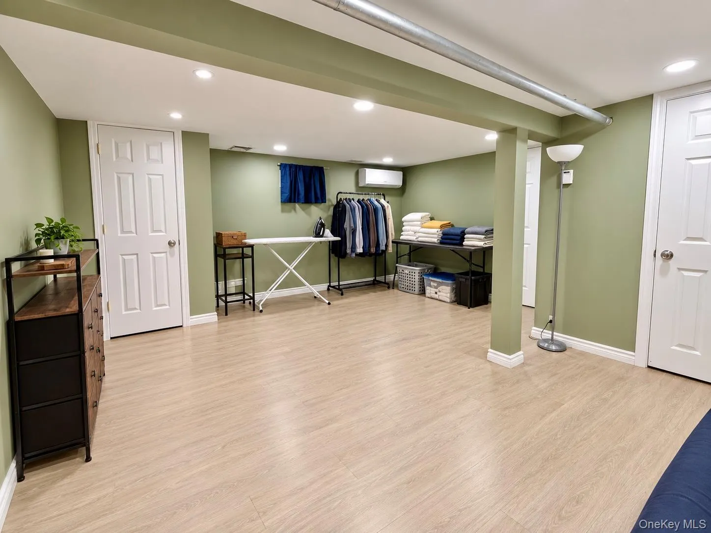 11418 238th Street, Hempstead, NY, 4 Bedrooms Bedrooms, 7 Rooms Rooms,3 BathroomsBathrooms,Residential,For Rent,238th,0,1040596 11418 238th Street, Hempstead, NY, 4 Bedrooms Bedrooms, 7 Rooms Rooms,3 BathroomsBathrooms,Residential,For Rent,238th,0,1040596