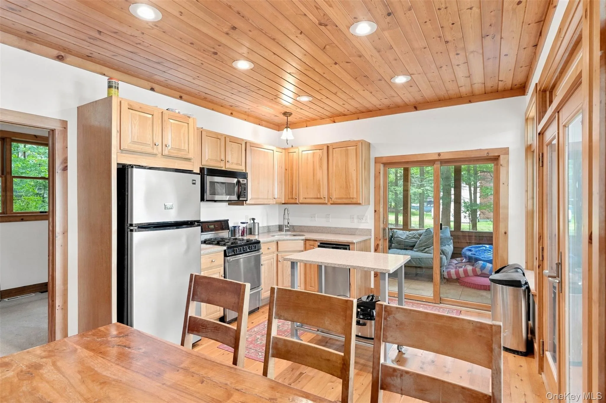 38 Devenoge Drive, Highland, NY, 4 Bedrooms Bedrooms, 6 Rooms Rooms,2 BathroomsBathrooms,Residential,For Rent,Devenoge,0,1040598 38 Devenoge Drive, Highland, NY, 4 Bedrooms Bedrooms, 6 Rooms Rooms,2 BathroomsBathrooms,Residential,For Rent,Devenoge,0,1040598